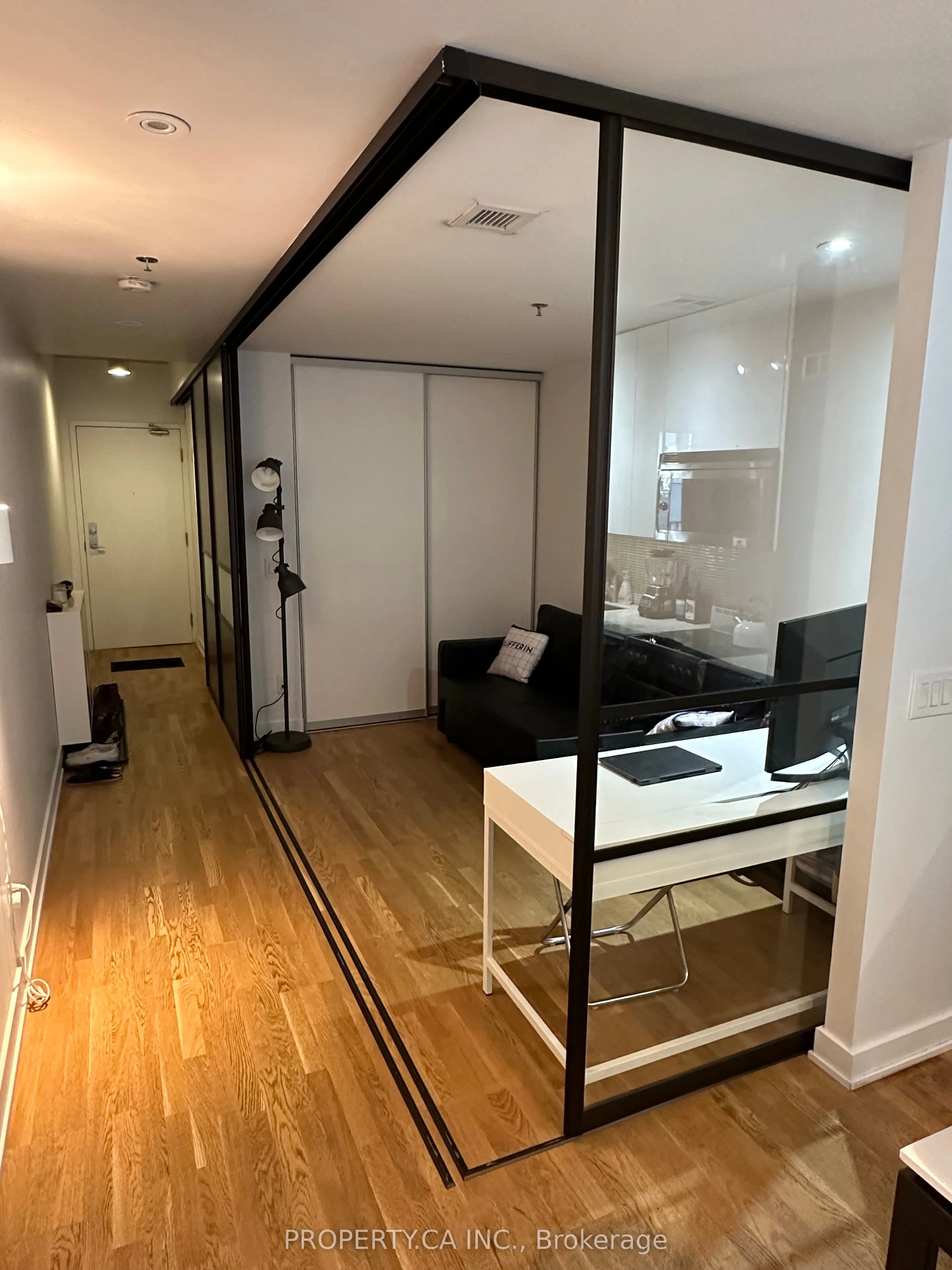 8 Dovercourt Road, #324