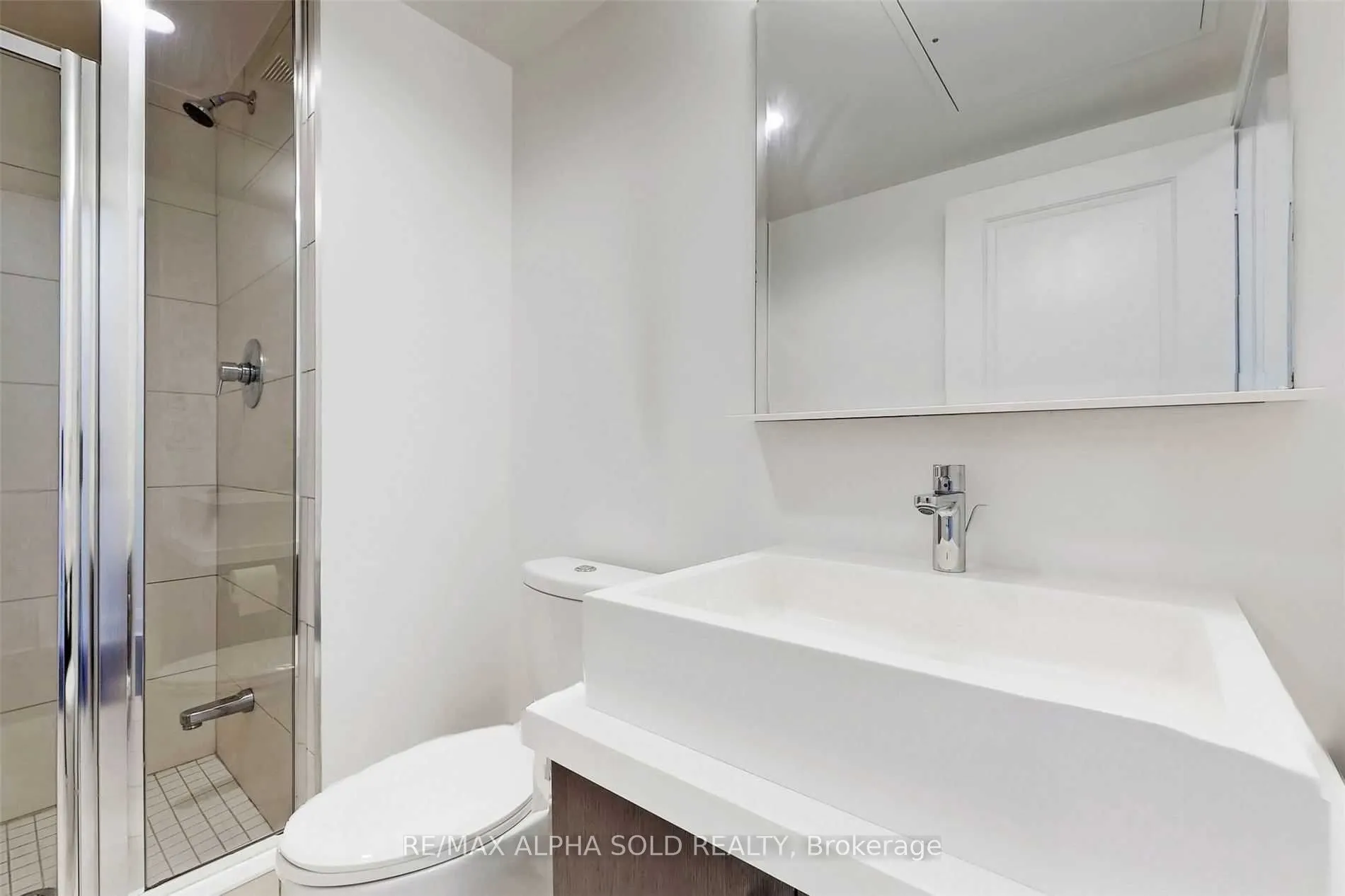 65 St Mary Street, #810