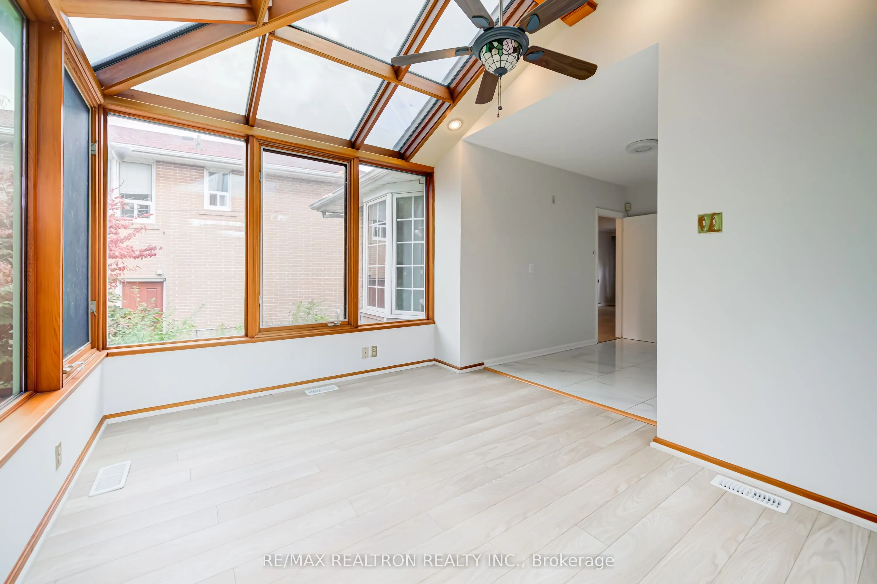 37 Canary Crescent