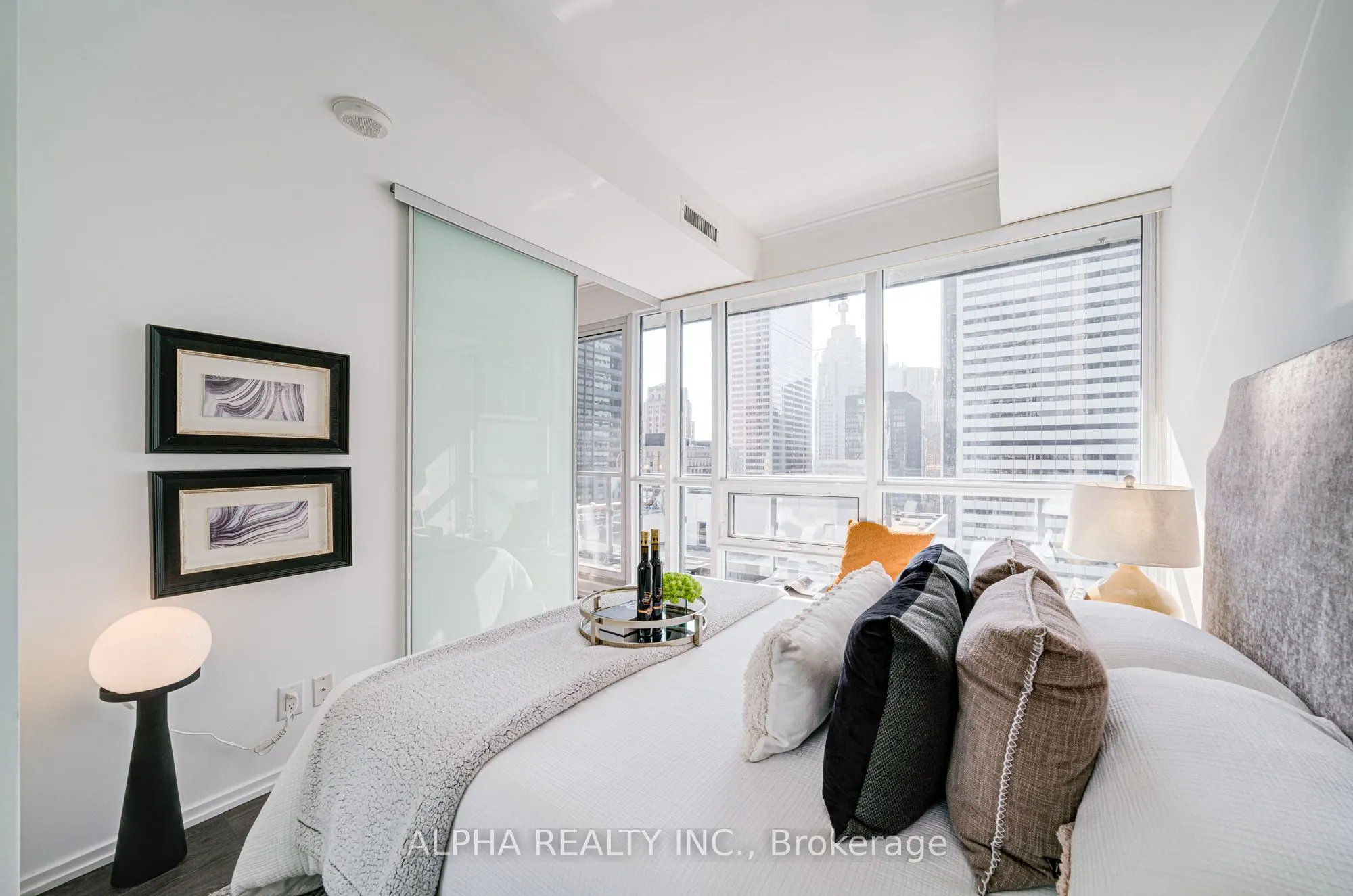 70 Temperance Street, #3010
