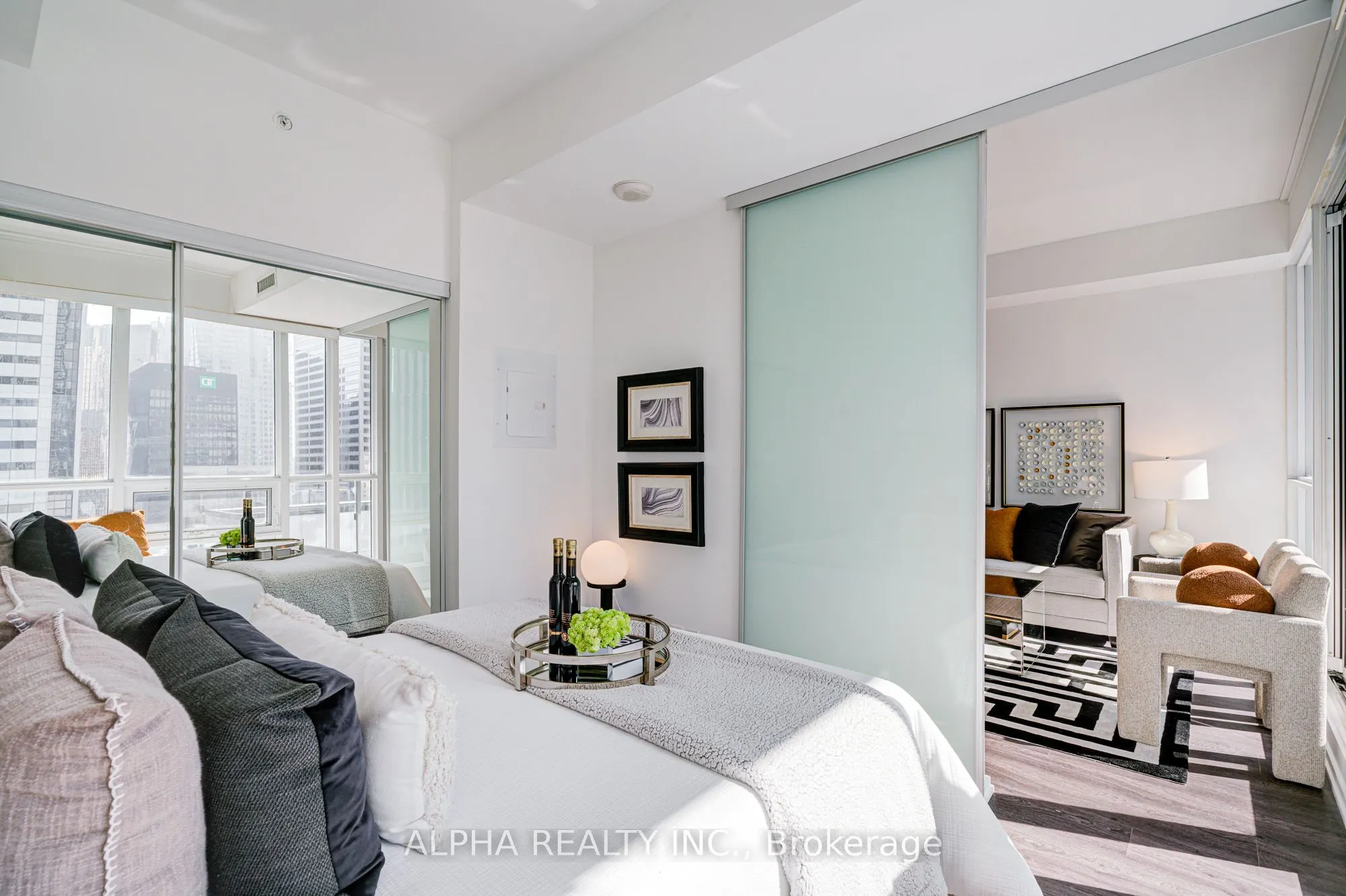 70 Temperance Street, #3010