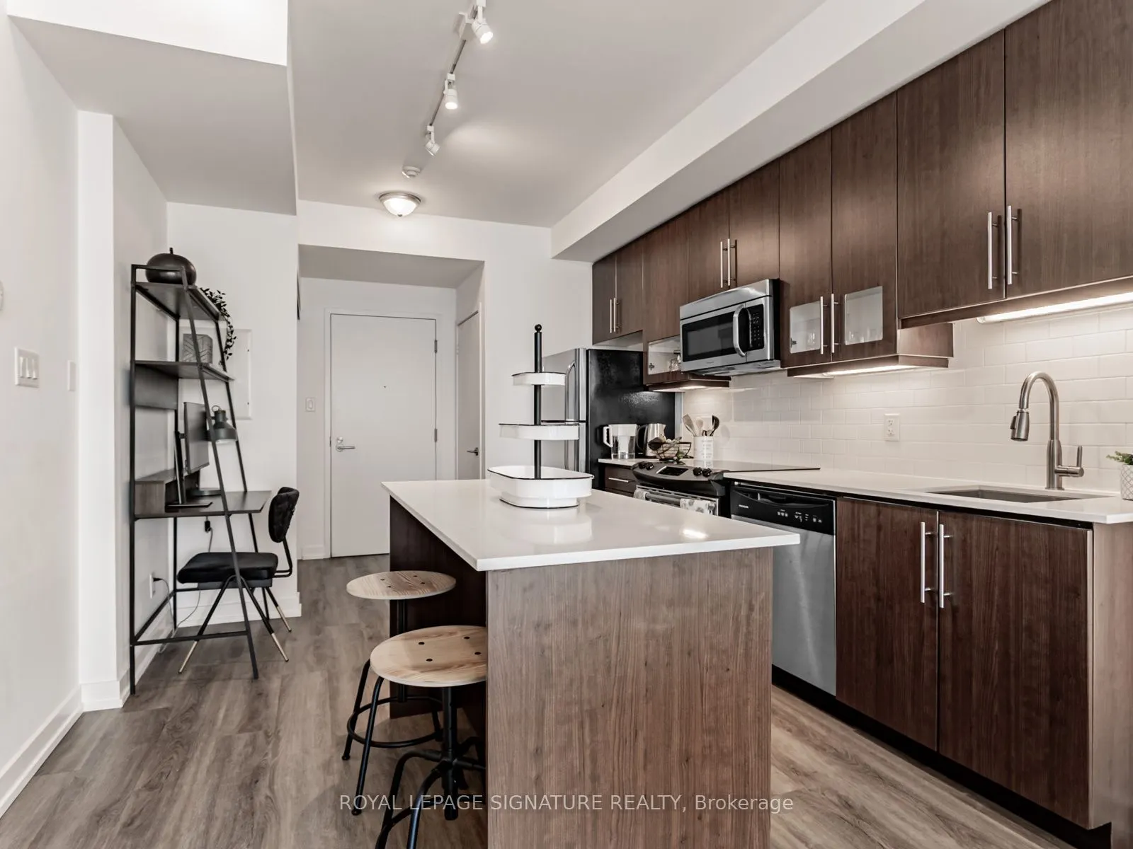 1171 Queen Street W, #1208
