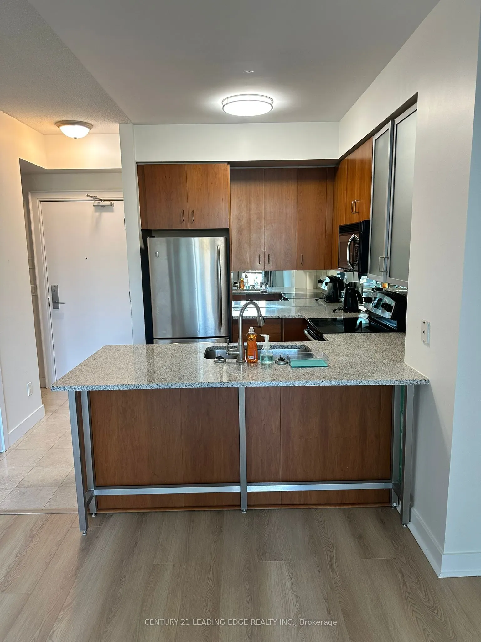 438 King Street W, #1018