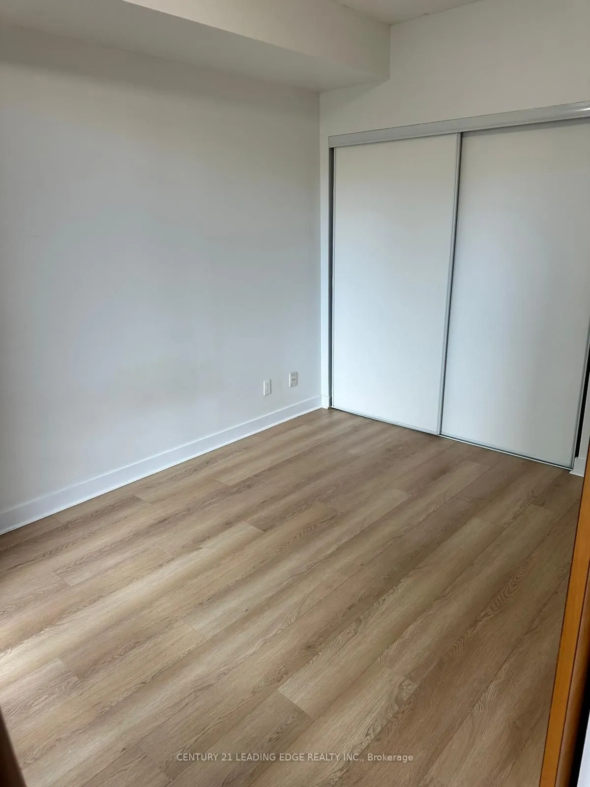 438 King Street W, #1018