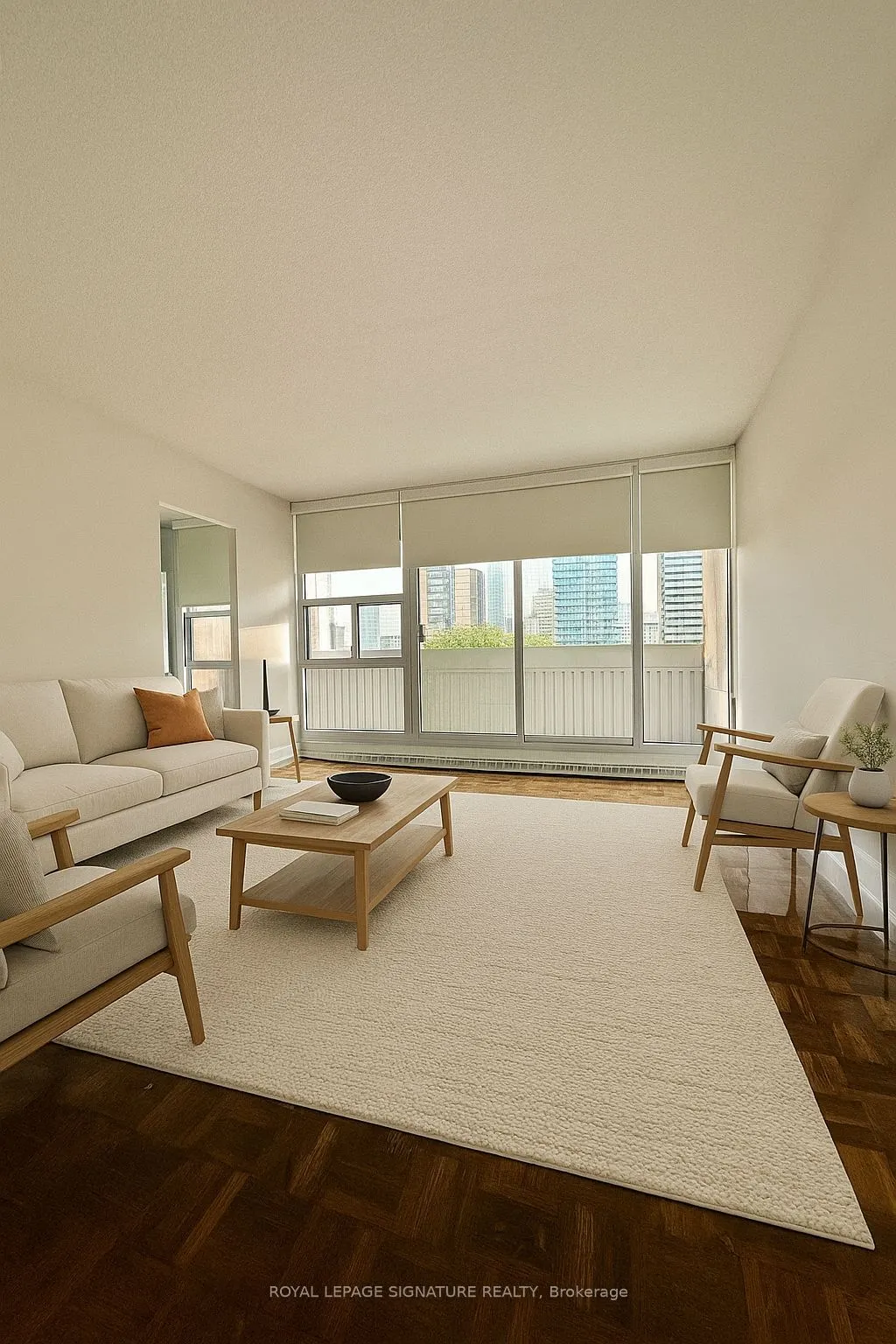 33 Isabella Street, #615