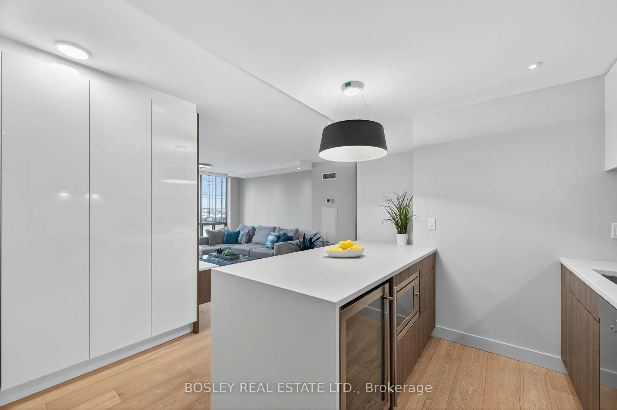 40 Scollard Street, #1502