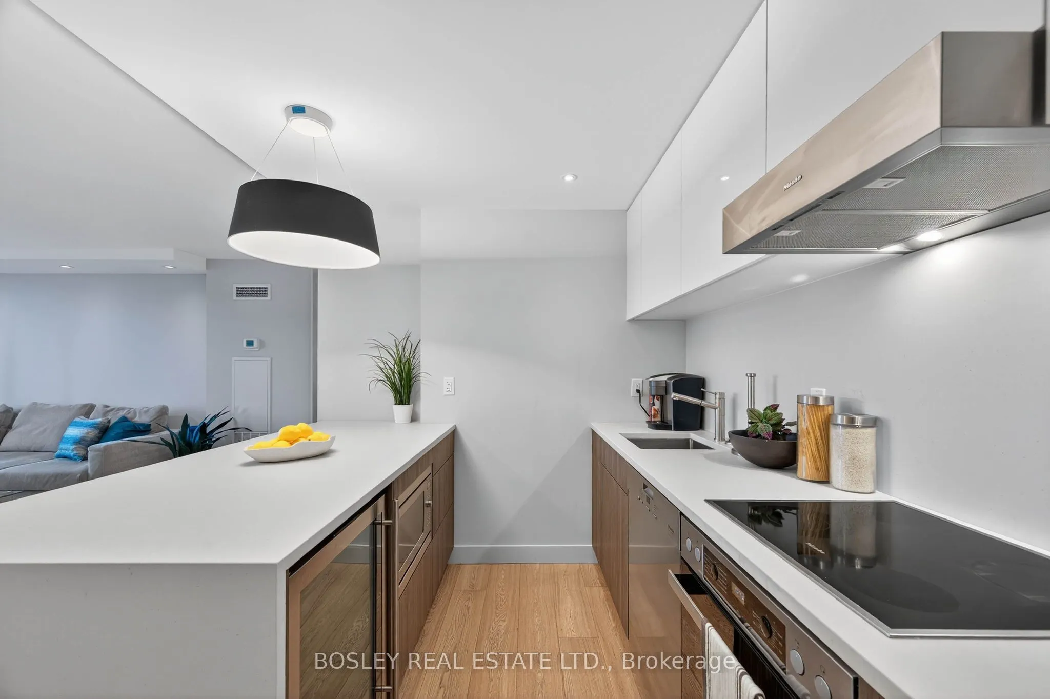 40 Scollard Street, #1502