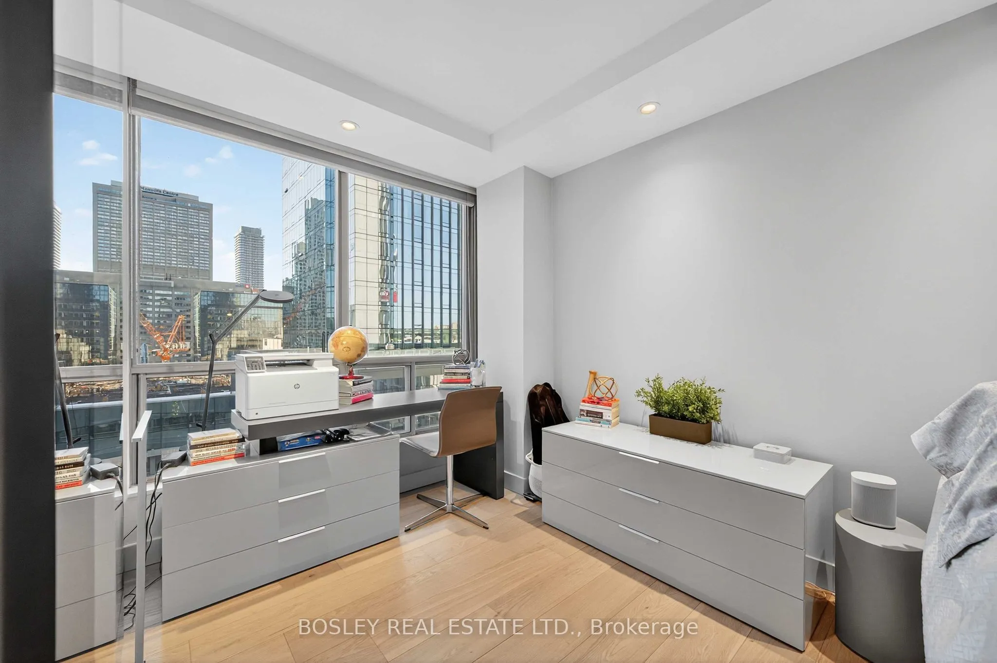 40 Scollard Street, #1502