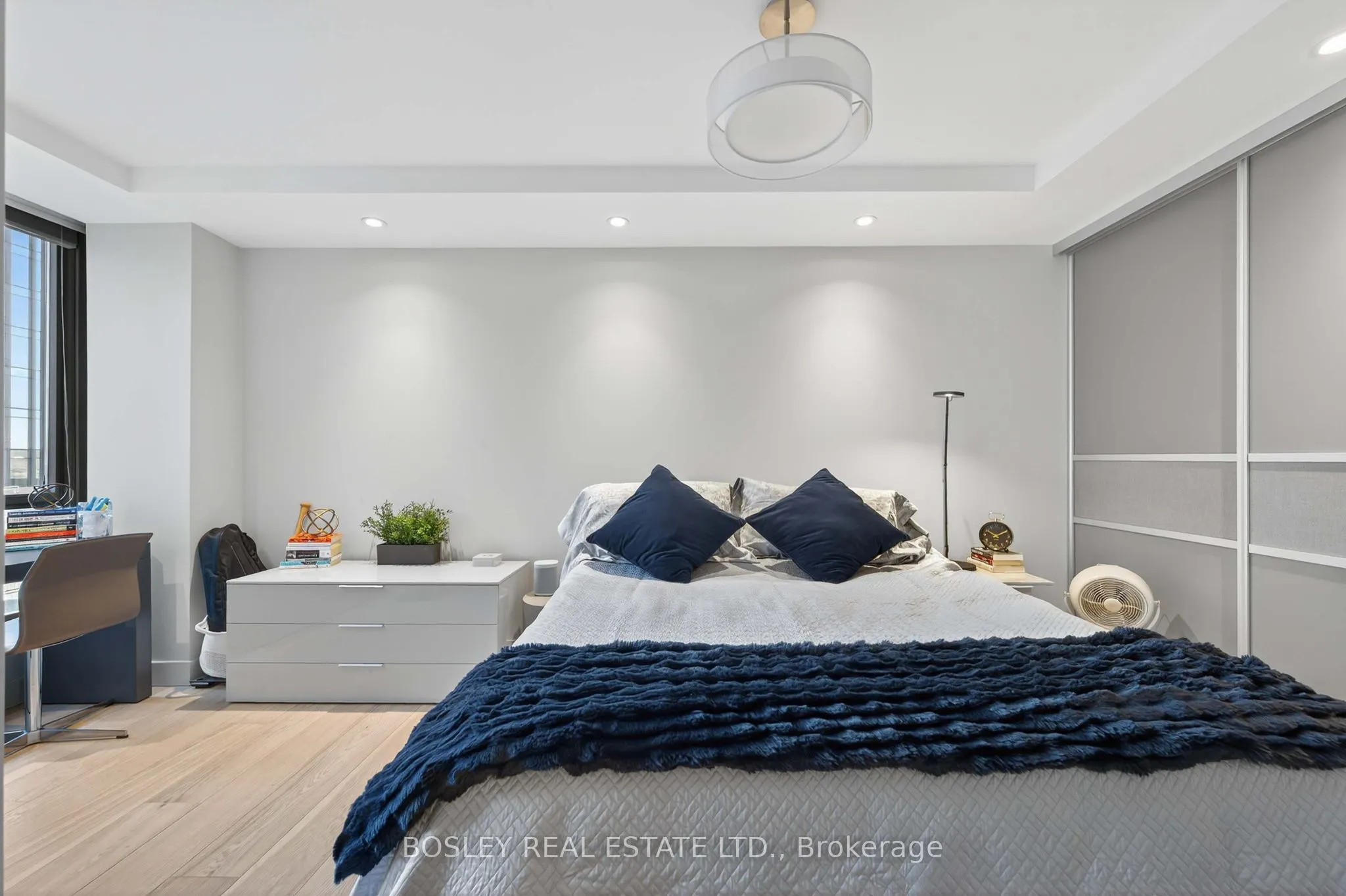40 Scollard Street, #1502