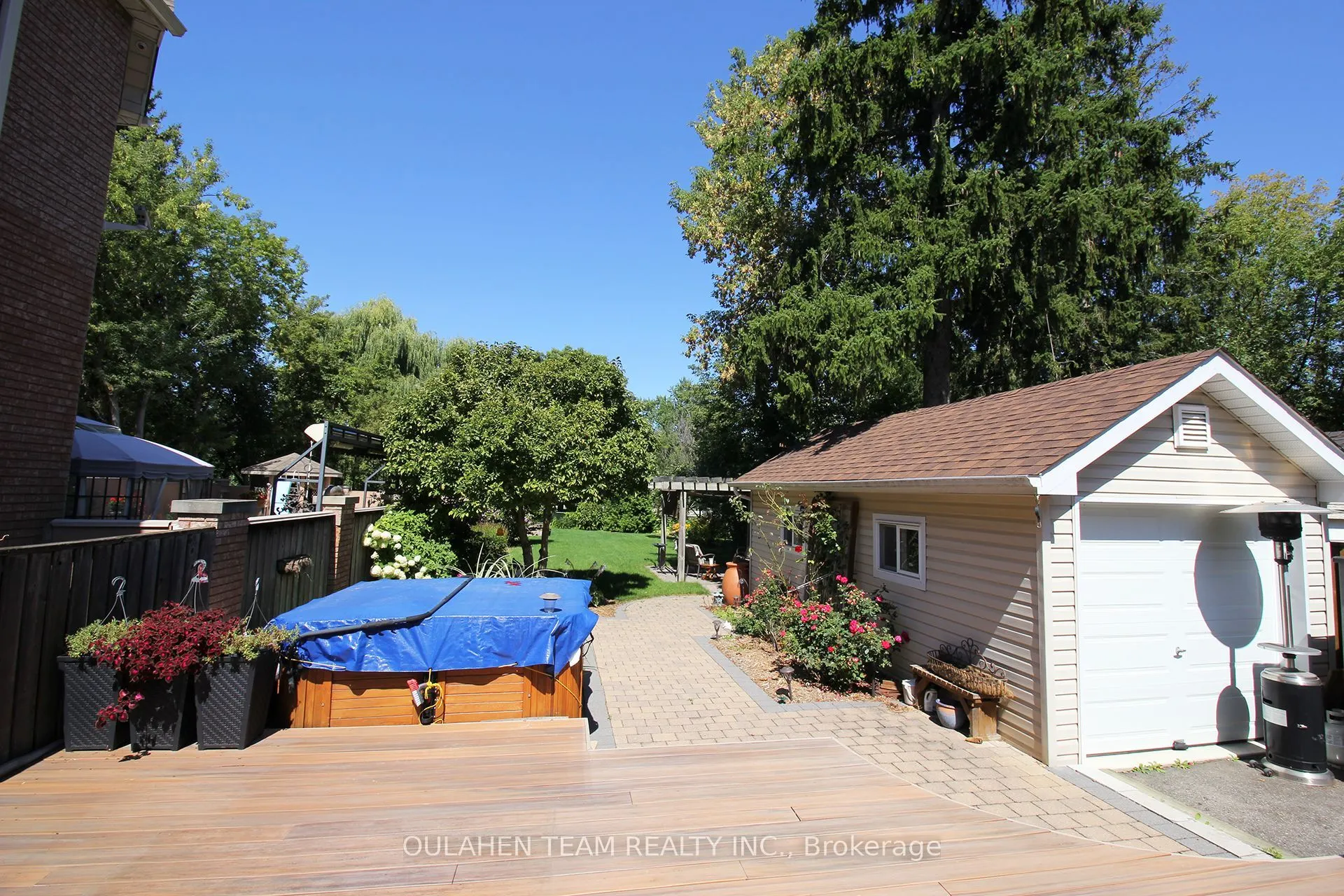 170 Ellerslie Avenue