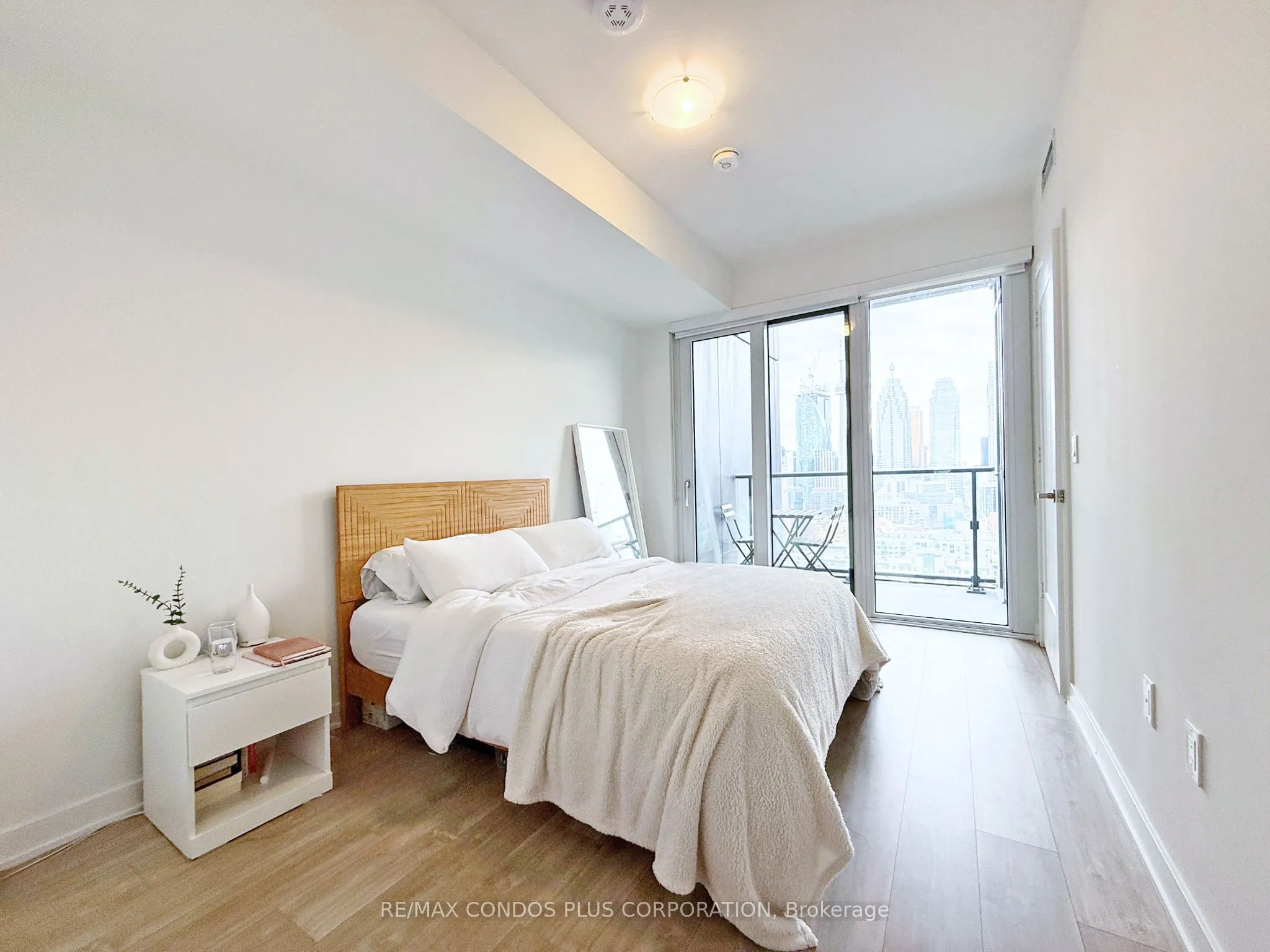 135 Lower Sherbourne Street, #2230