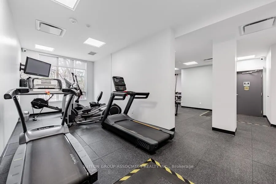 253 Merton Street, #303