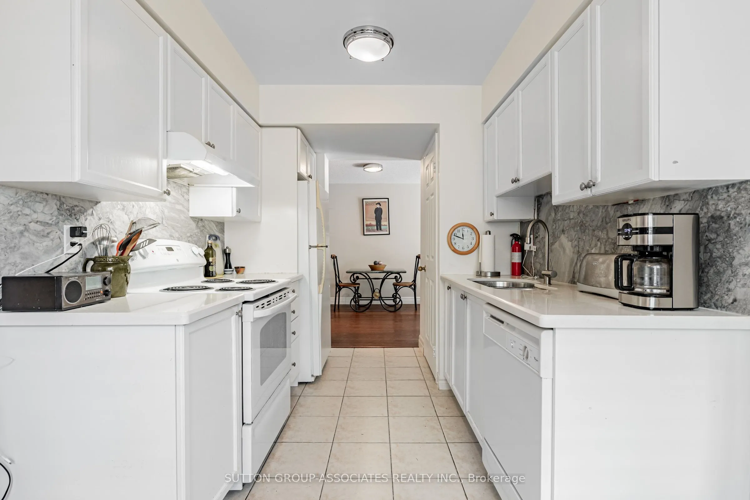 253 Merton Street, #303