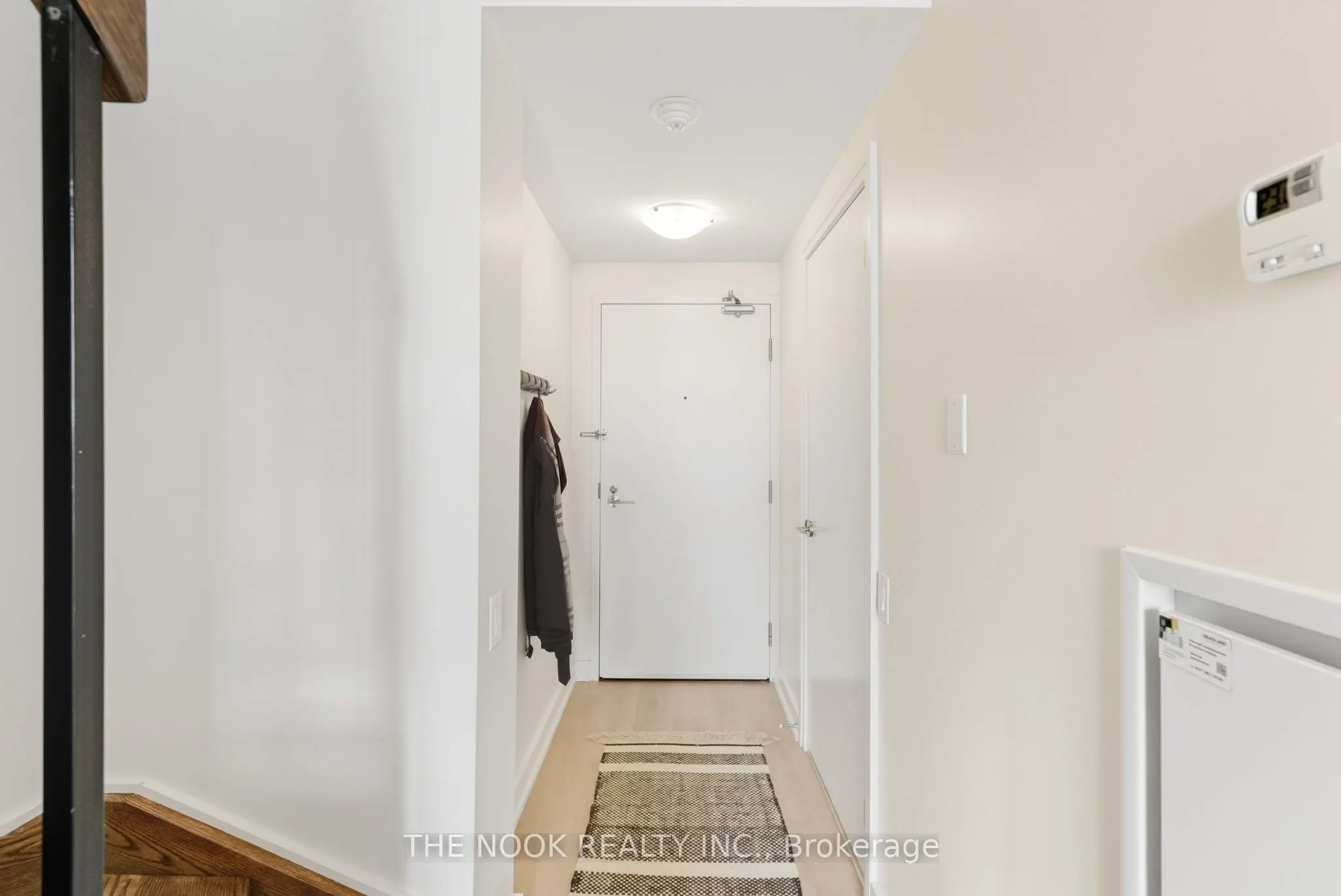 5 Hanna Avenue, #309
