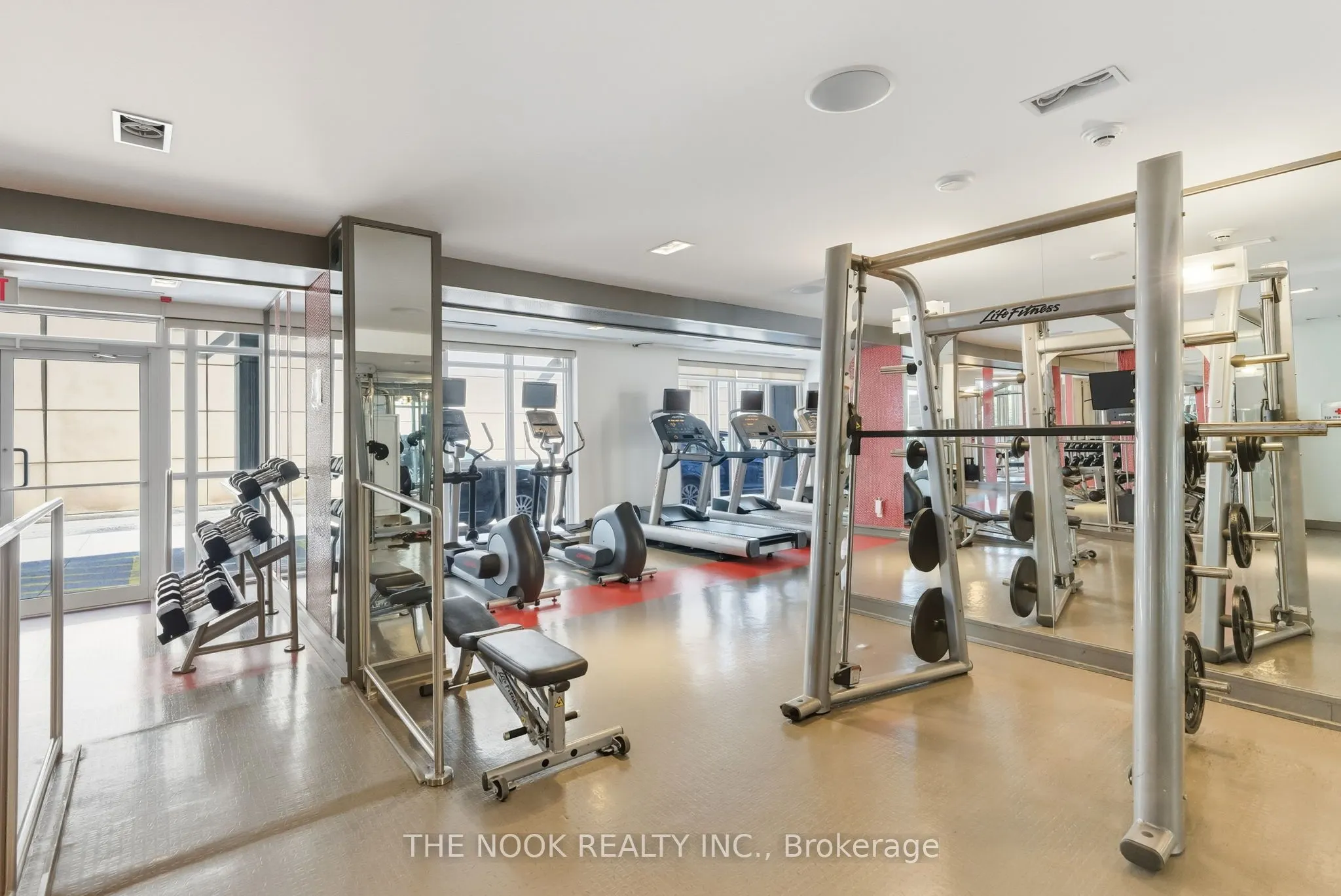 5 Hanna Avenue, #309