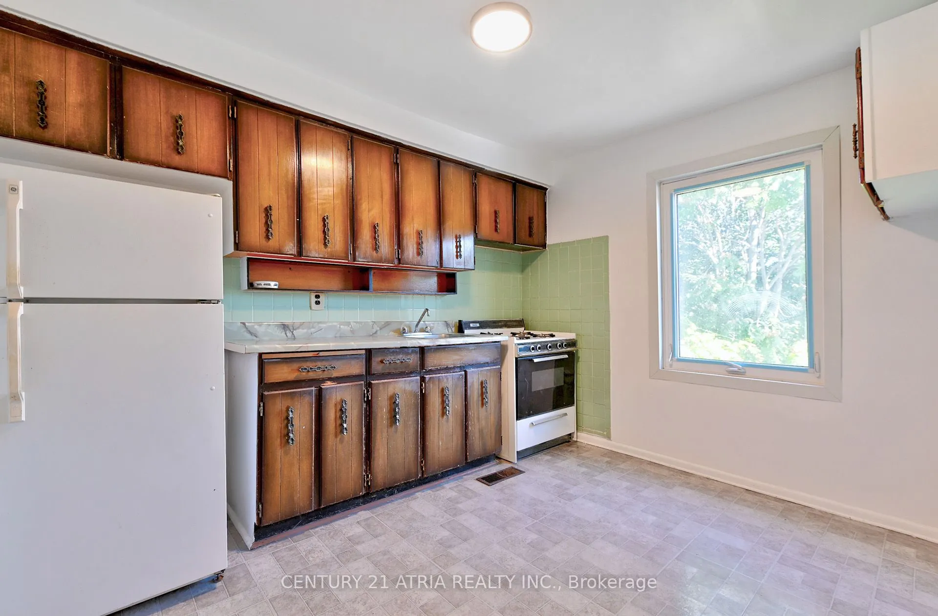 1195 Dovercourt Road