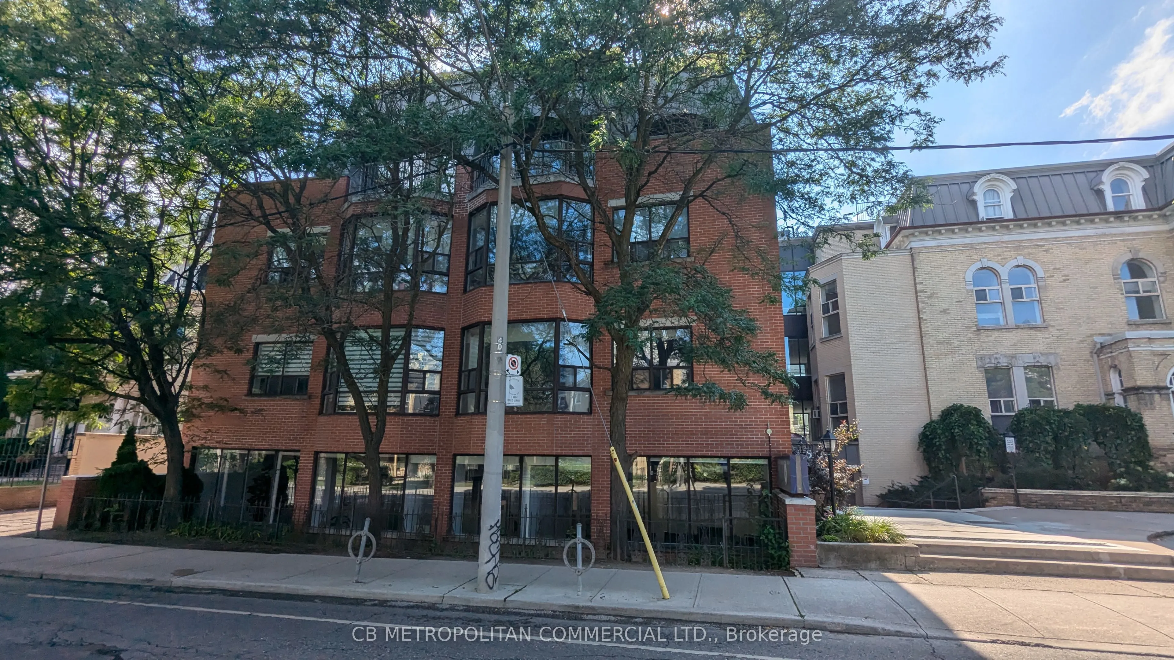 150 Beverley Street, #1