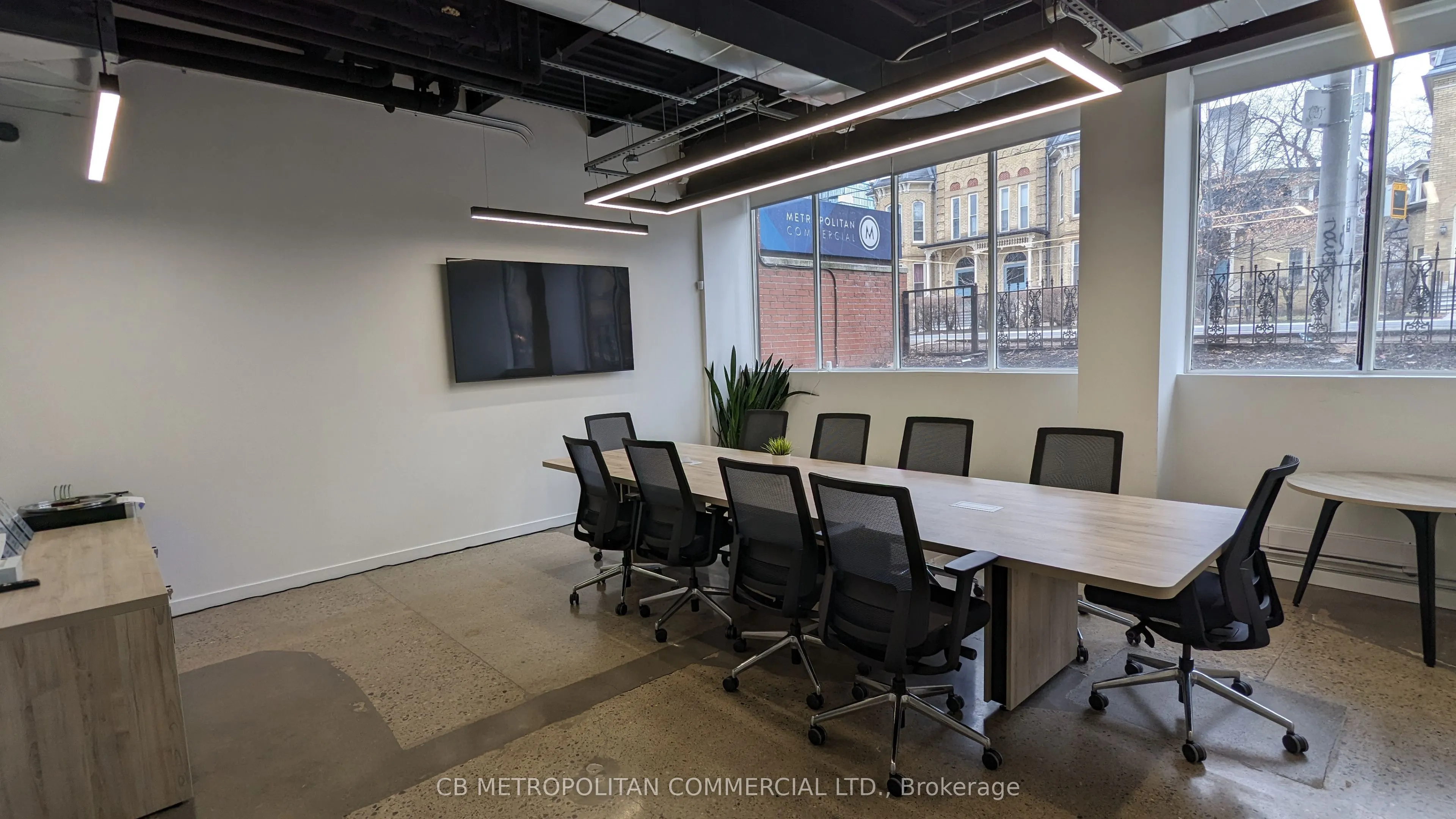 150 Beverley Street, #1