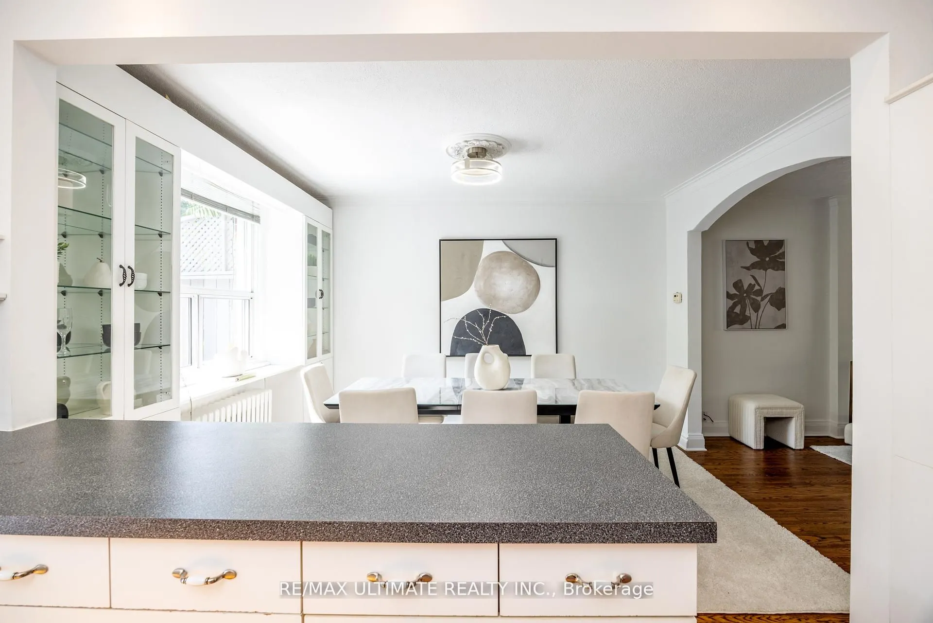221 Donlea Drive