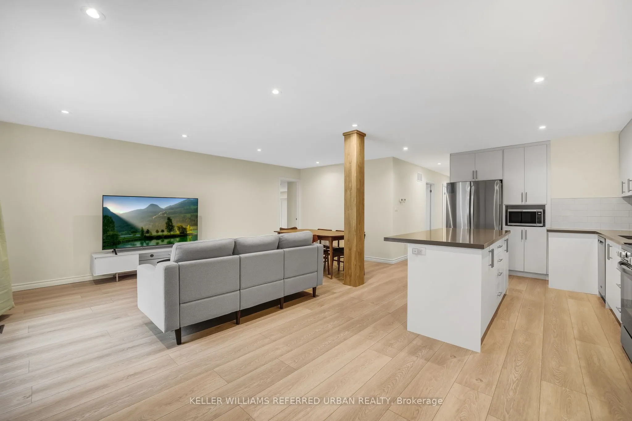 340 Burnett Avenue, #Main