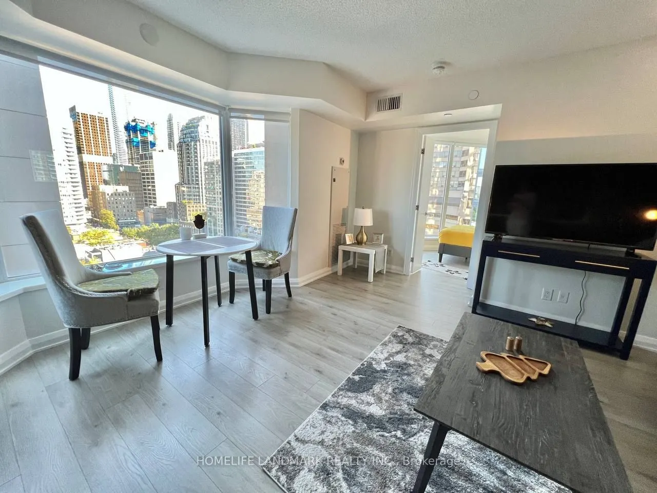 155 Yorkville Avenue, #1407