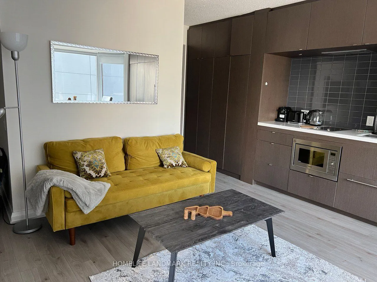 155 Yorkville Avenue, #1407