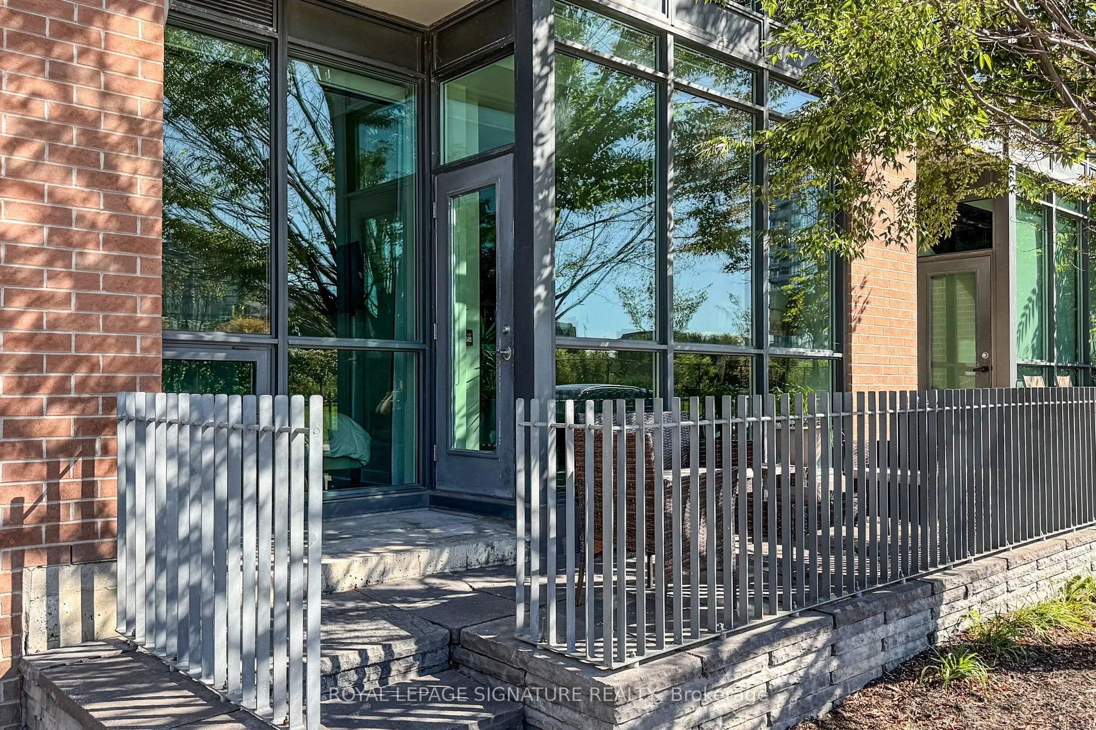 1171 Queen Street W, #216