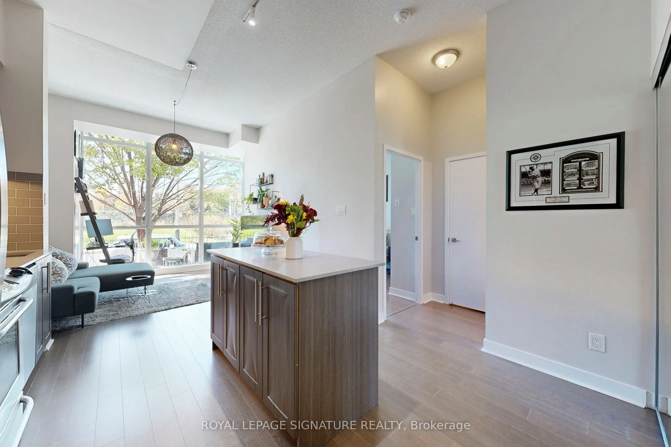 1171 Queen Street W, #216