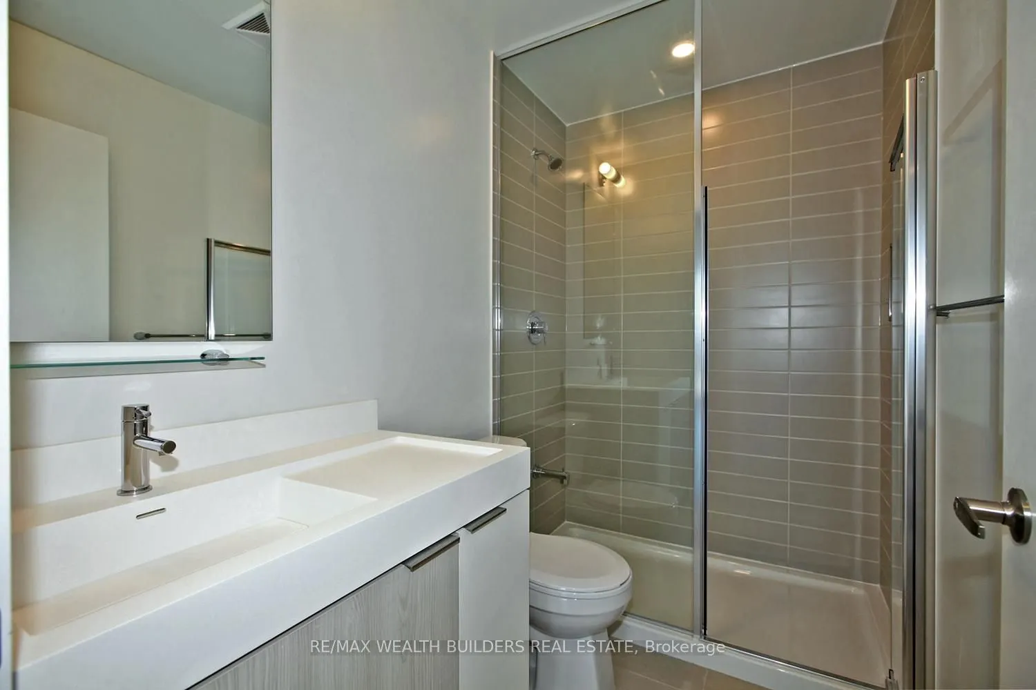 20 Tubman Avenue, #502