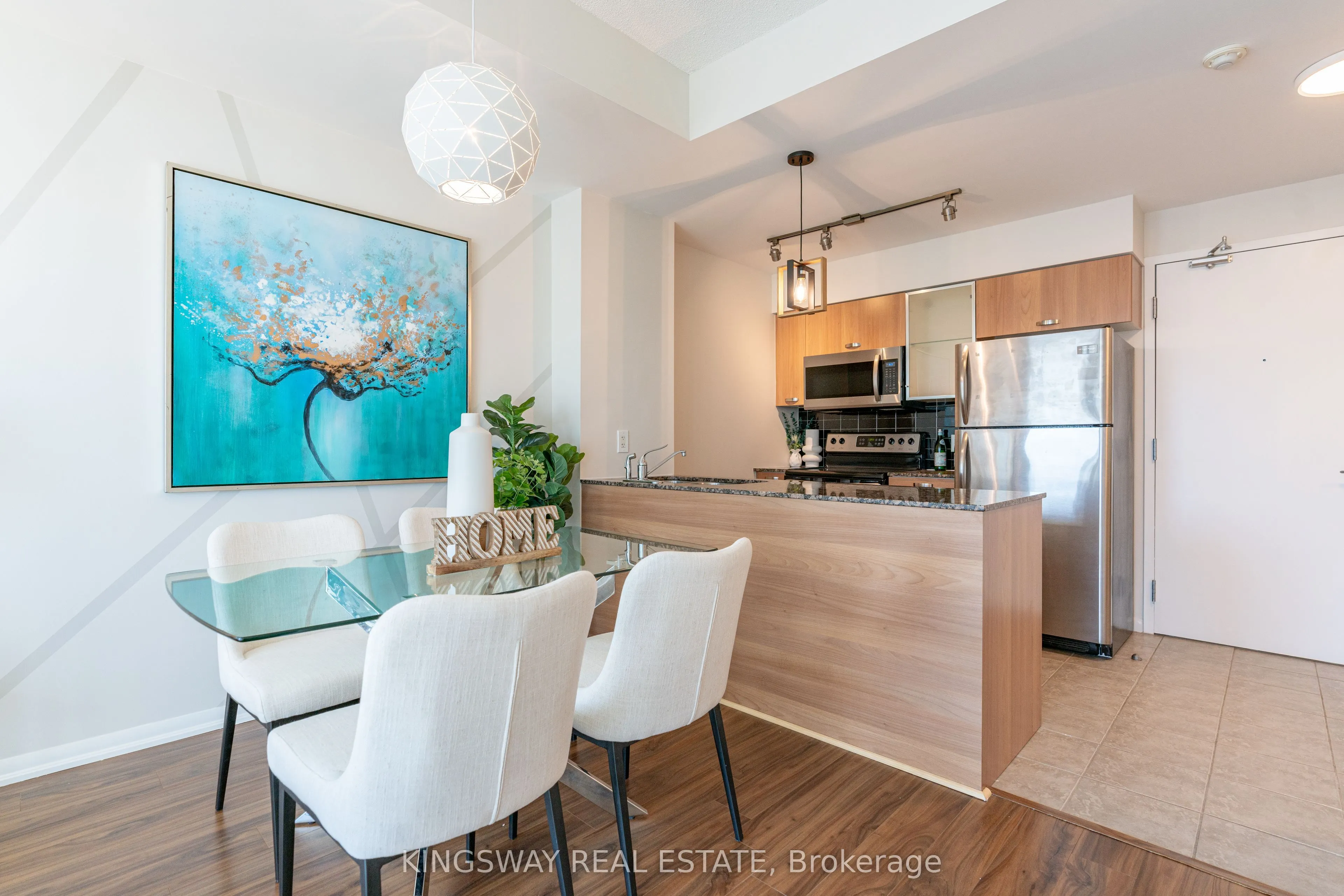 38 Grenville Street, #2706