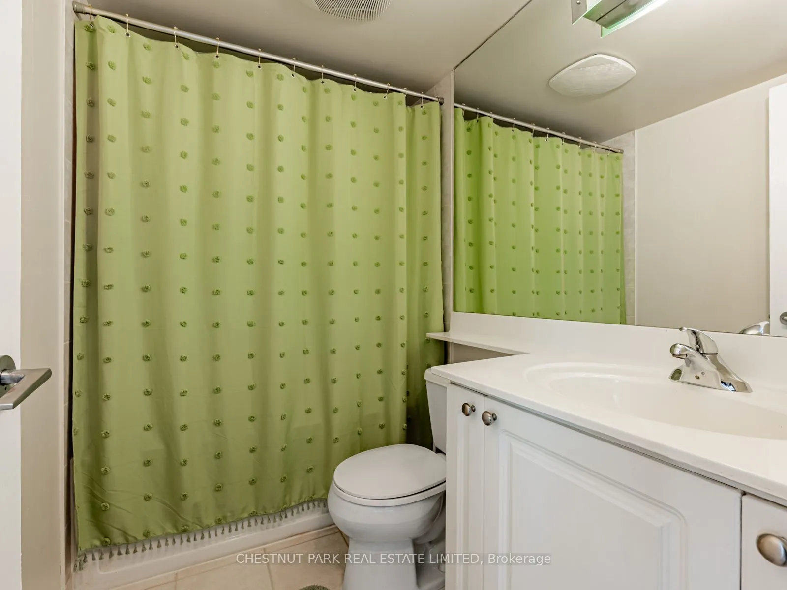18 Yonge Street, #2211