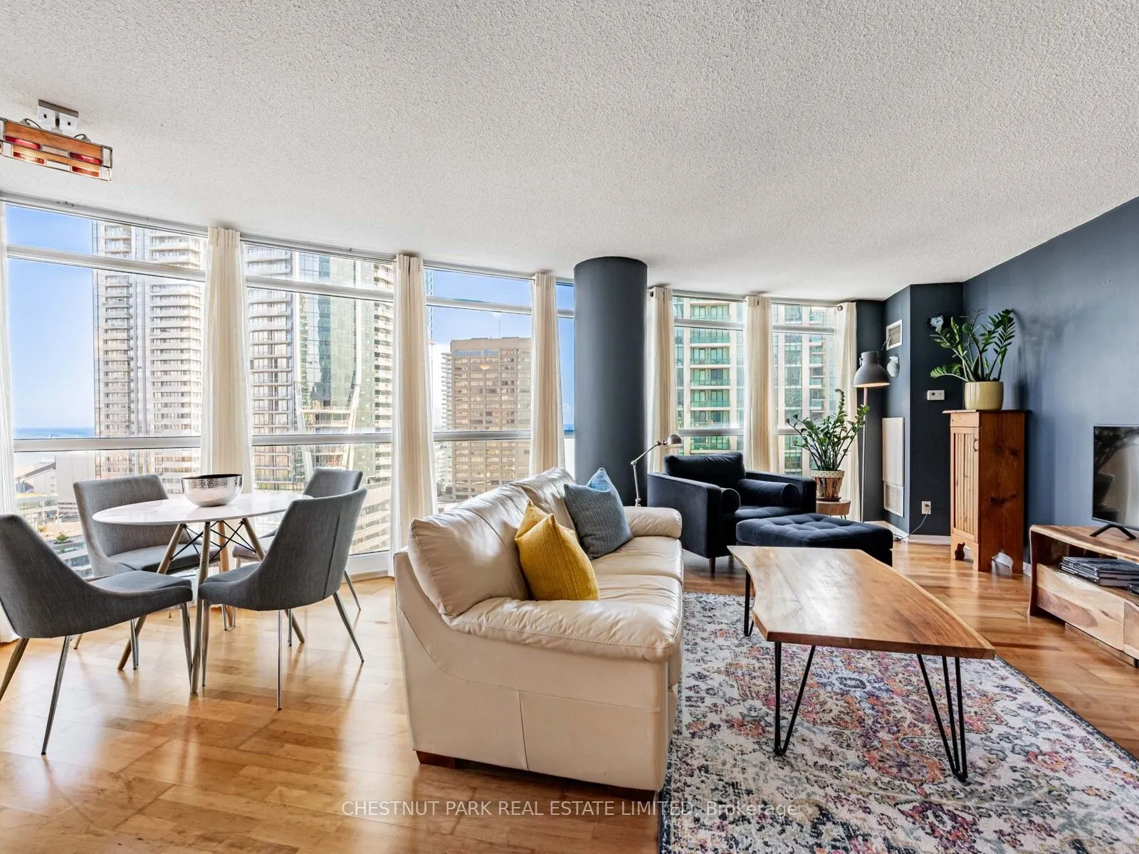 18 Yonge Street, #2211