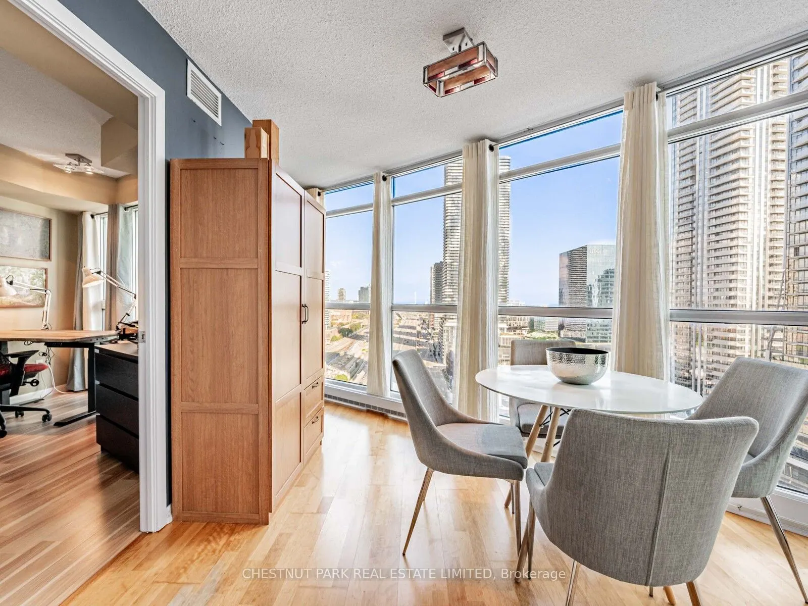 18 Yonge Street, #2211