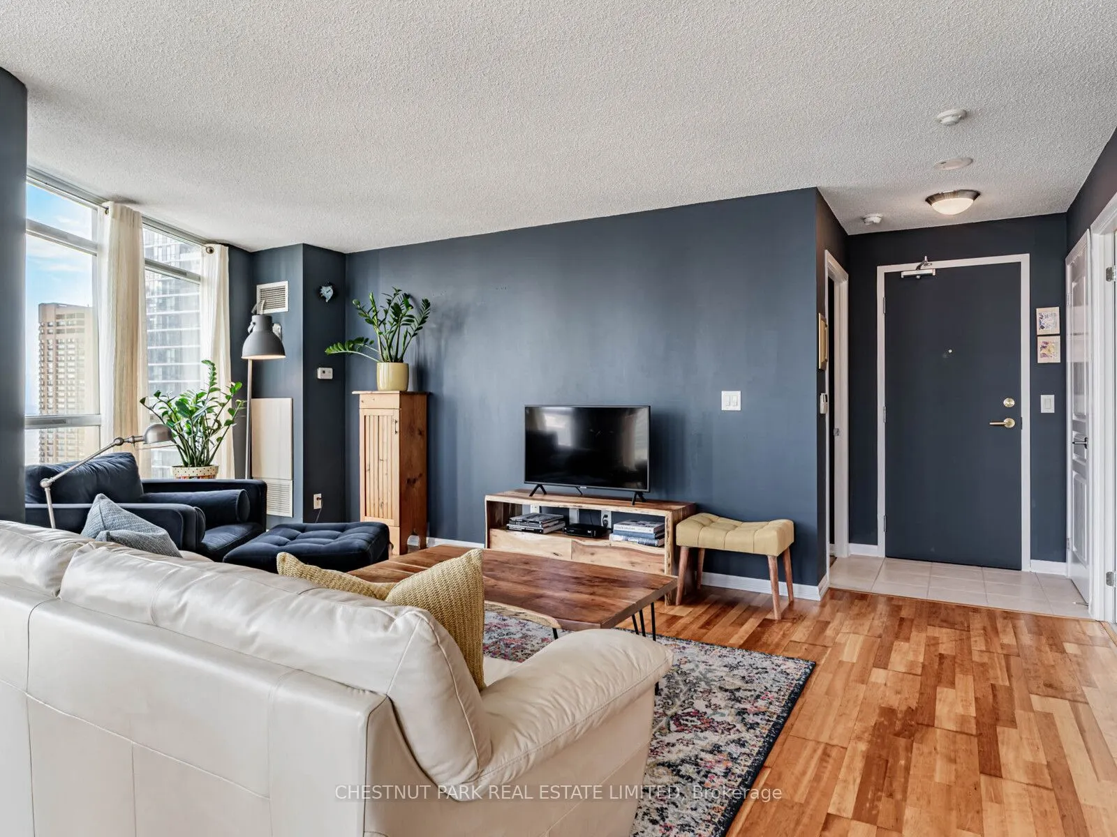 18 Yonge Street, #2211