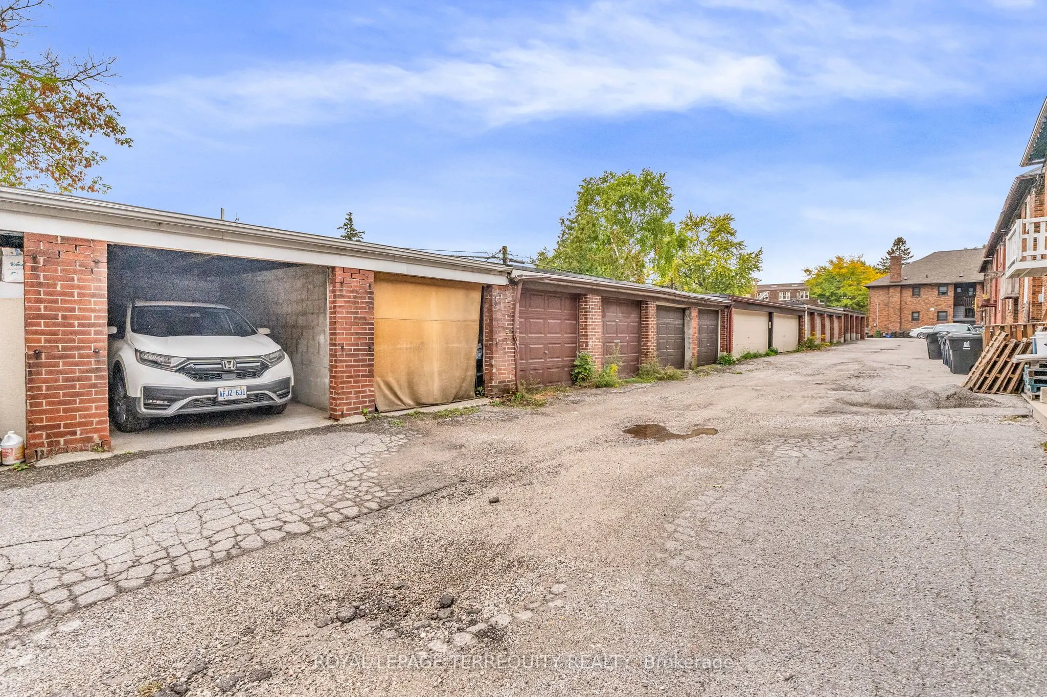 51 Claxton Boulevard