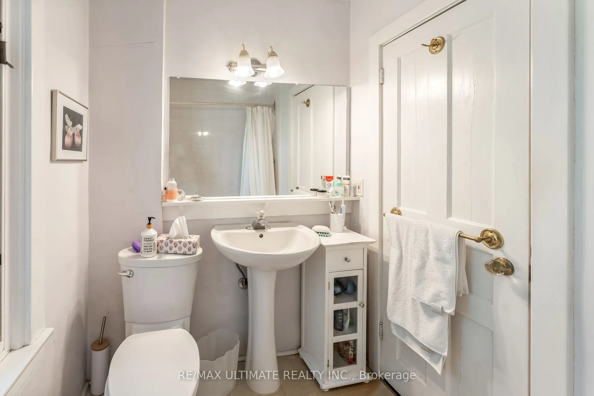 256 Airdrie Road