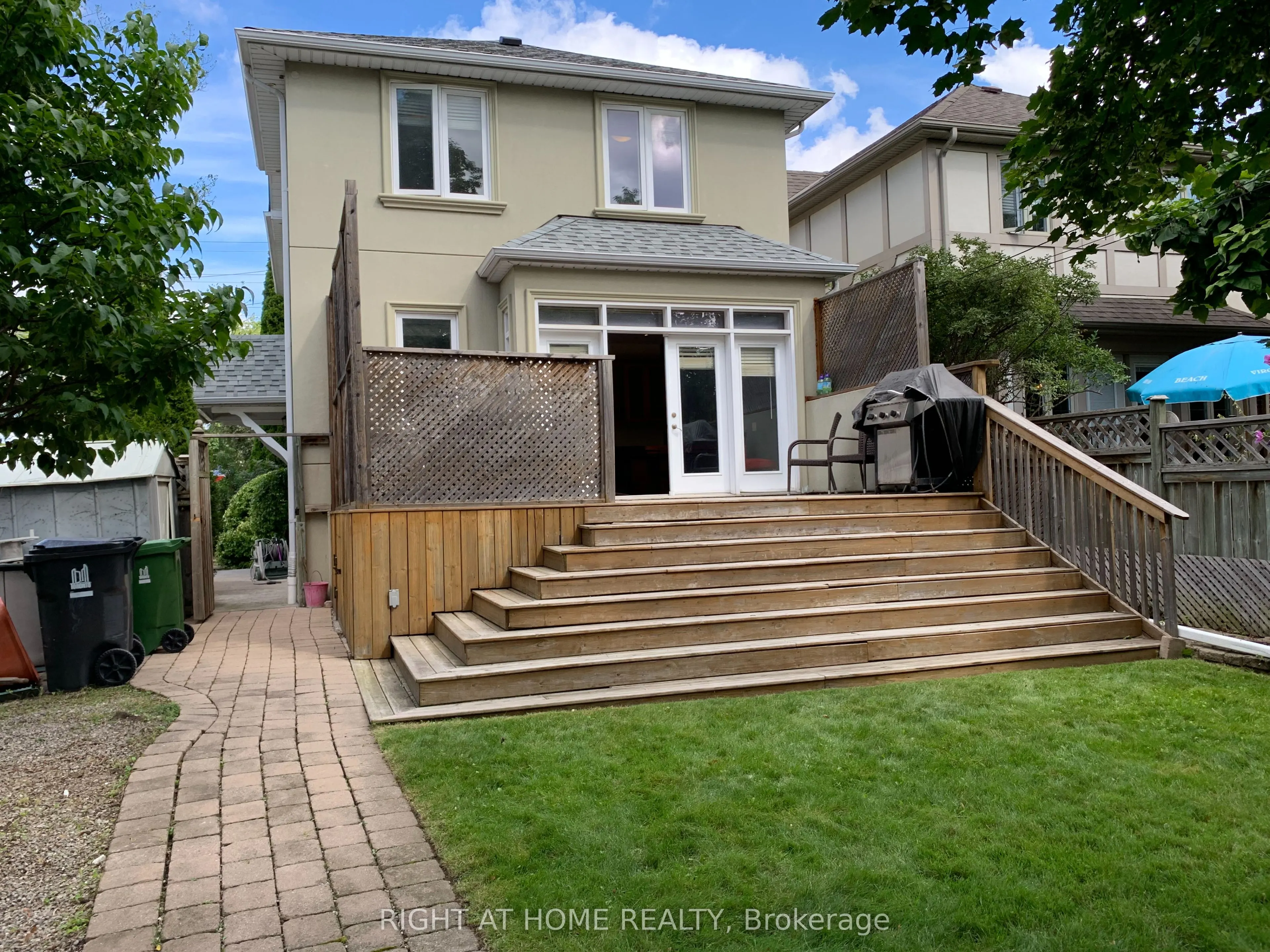 497 Broadway Avenue