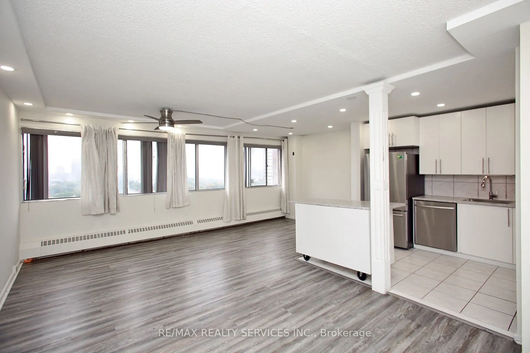 10 Sunny Glen Way, #2007