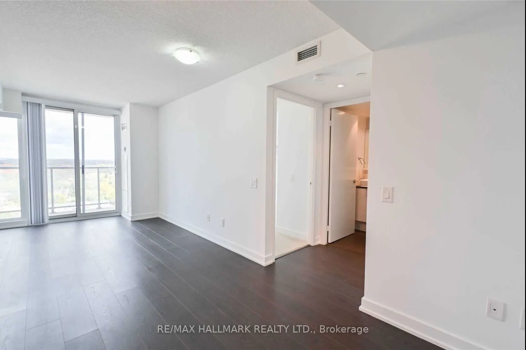 72 Esther Shiner Boulevard, #1510