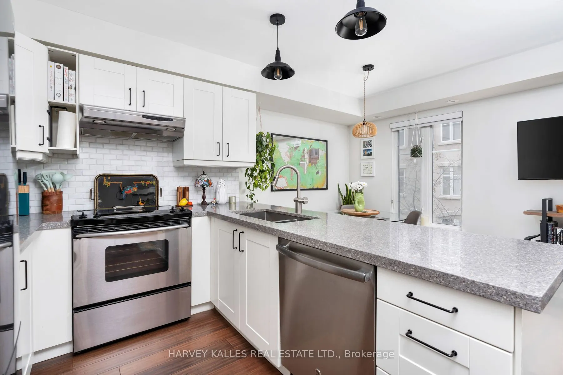 34 Western Battery Road, #413