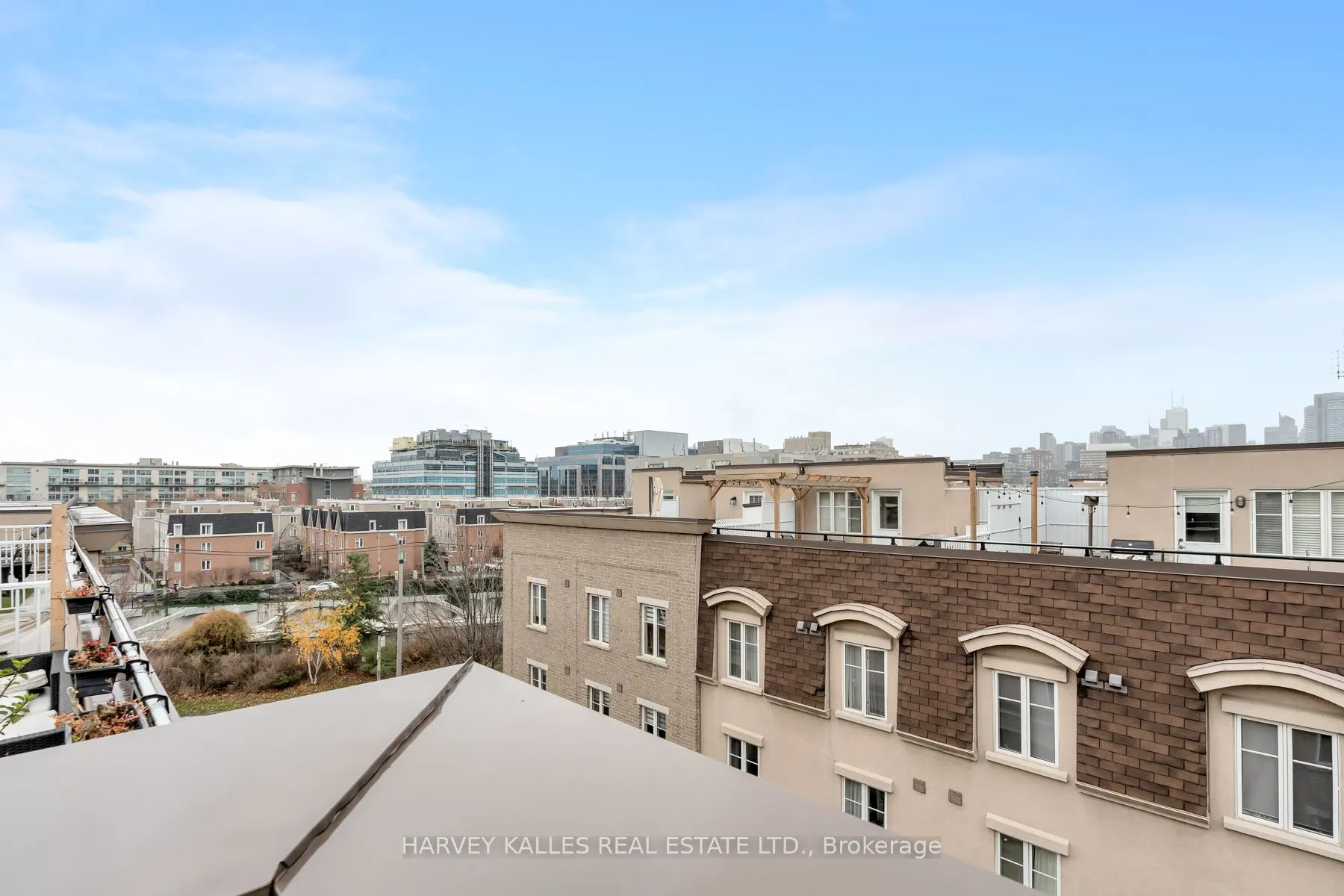 34 Western Battery Road, #413