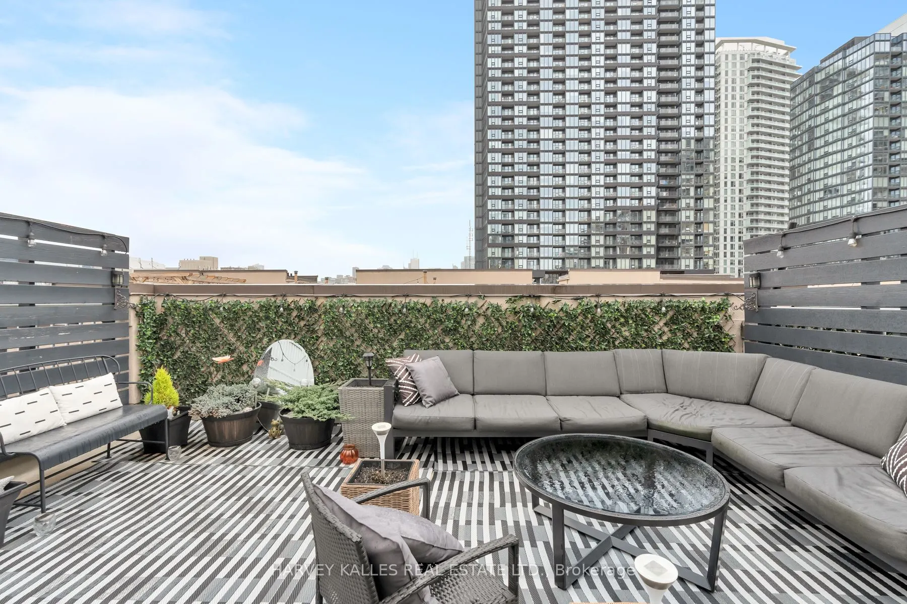 34 Western Battery Road, #413