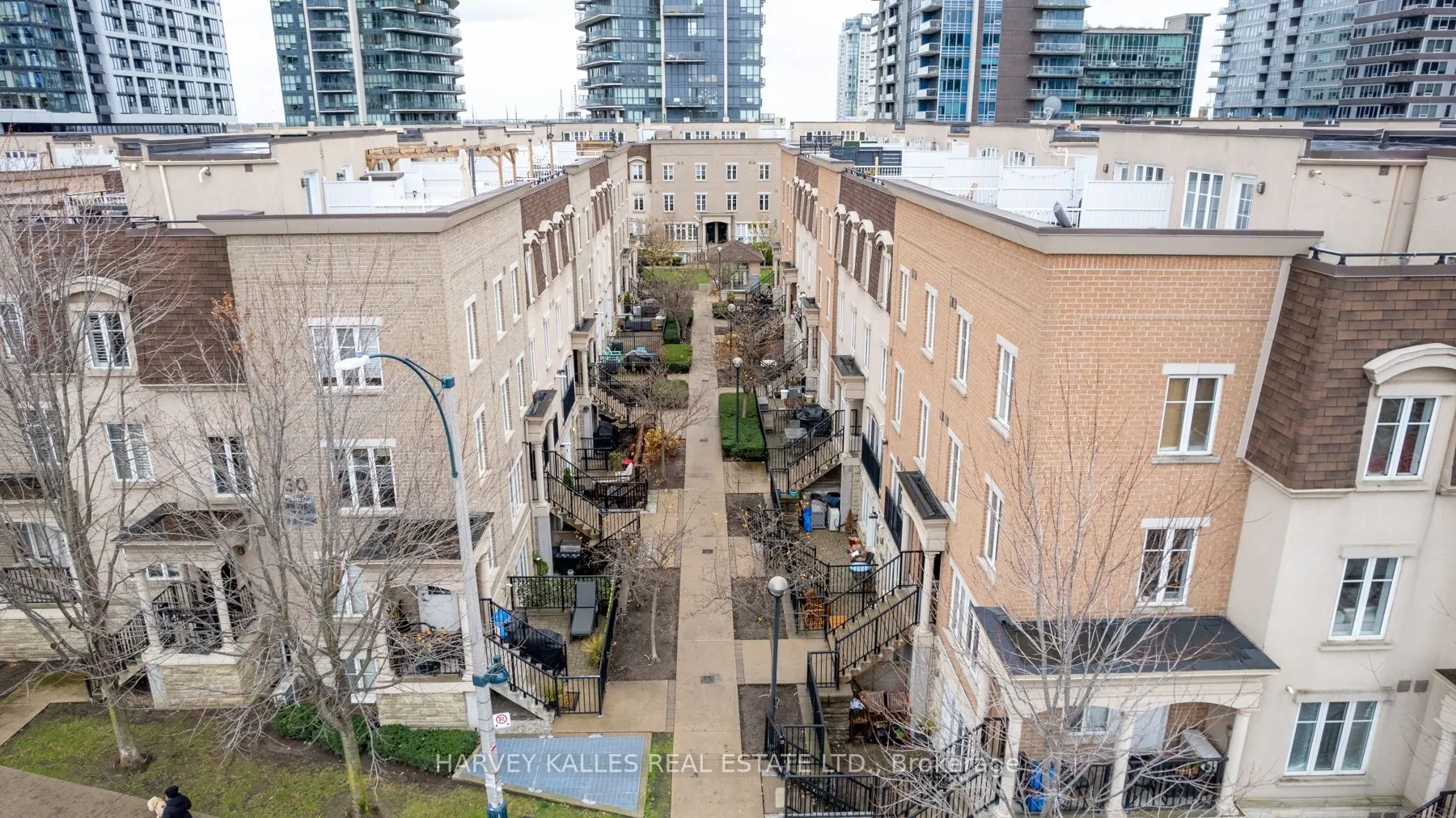 34 Western Battery Road, #413