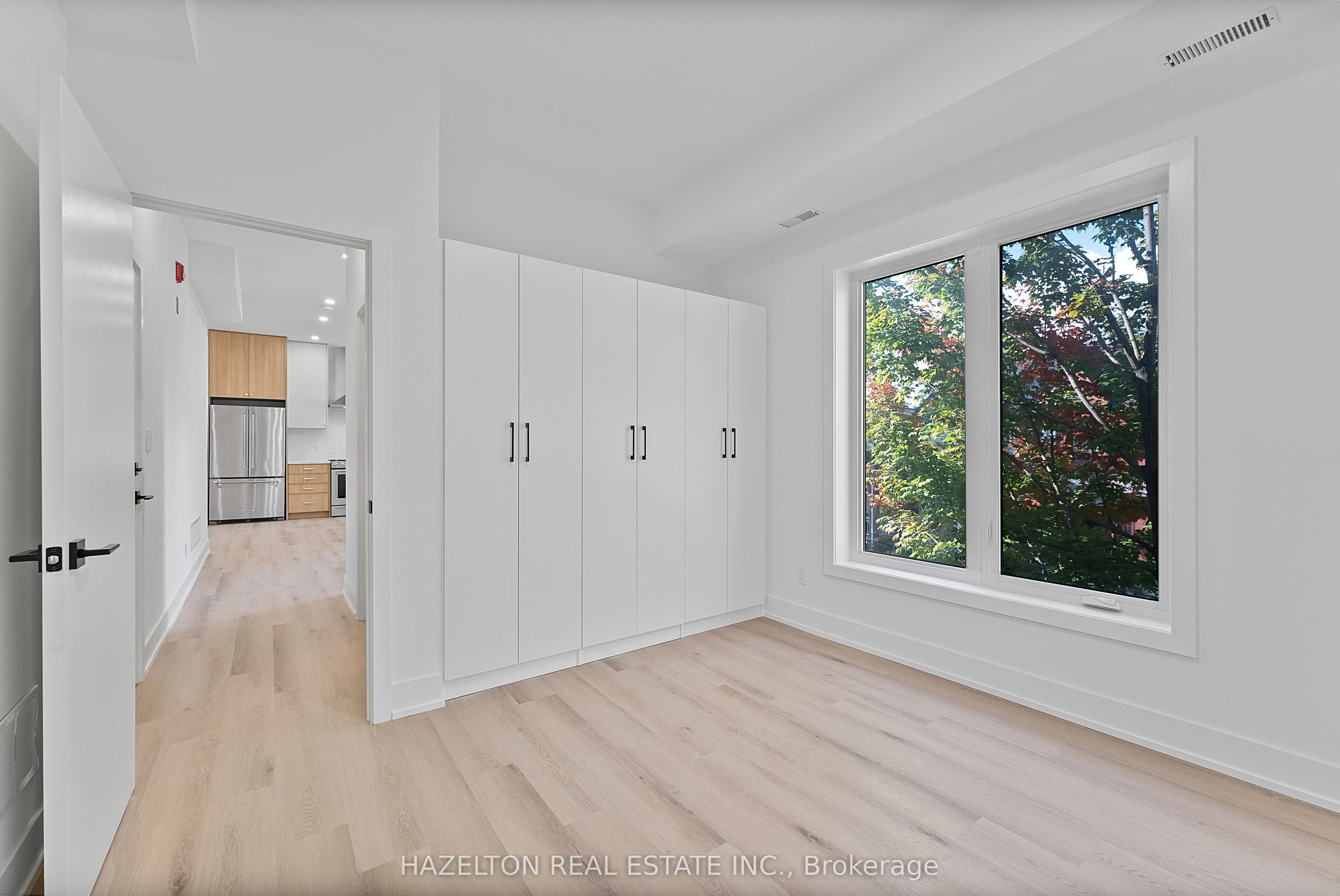 127 Northcote Avenue, #3