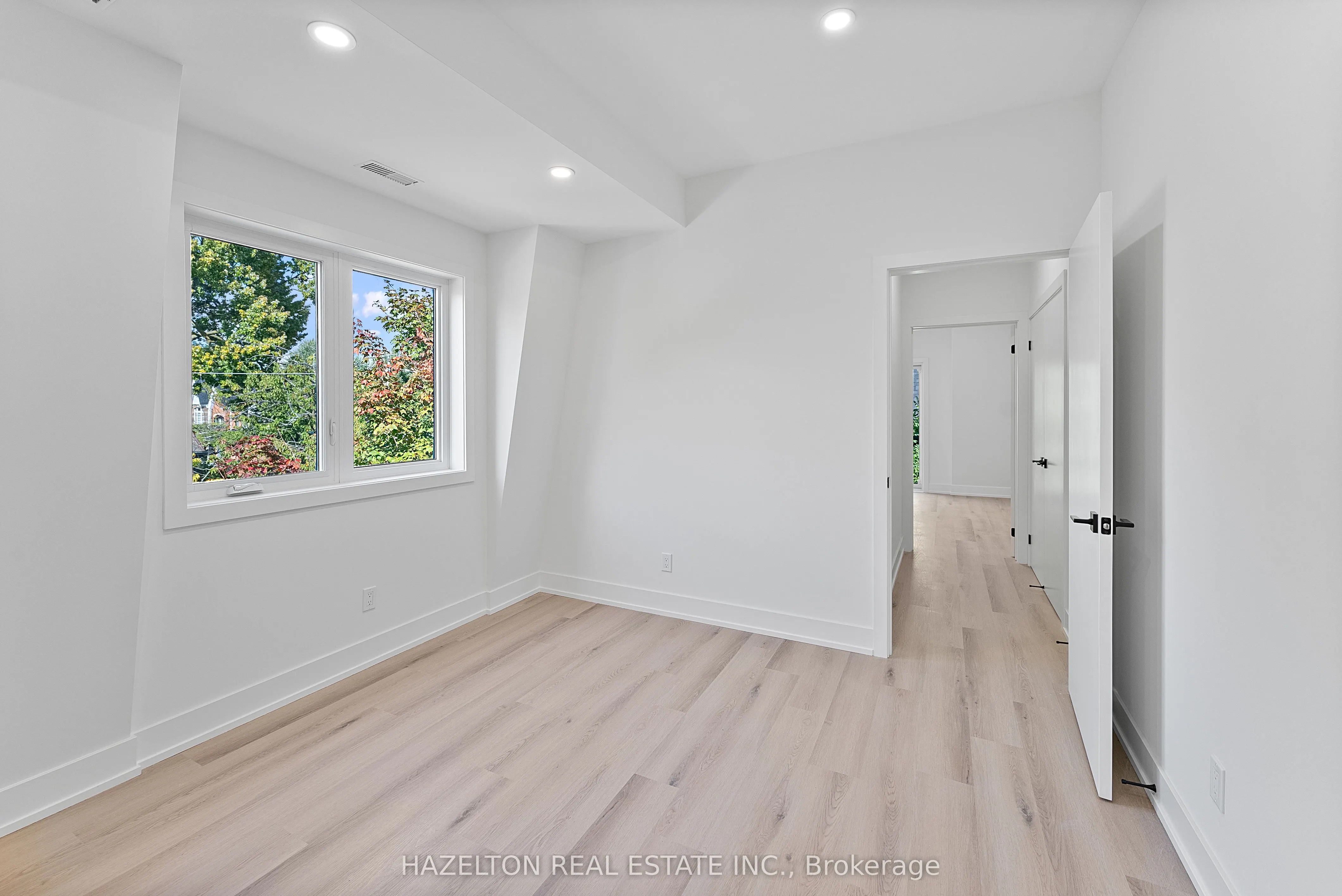 127 Northcote Avenue, #4