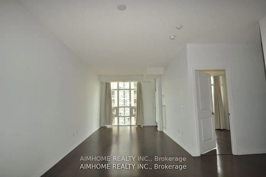 75 Ease Liberty Street, #1719