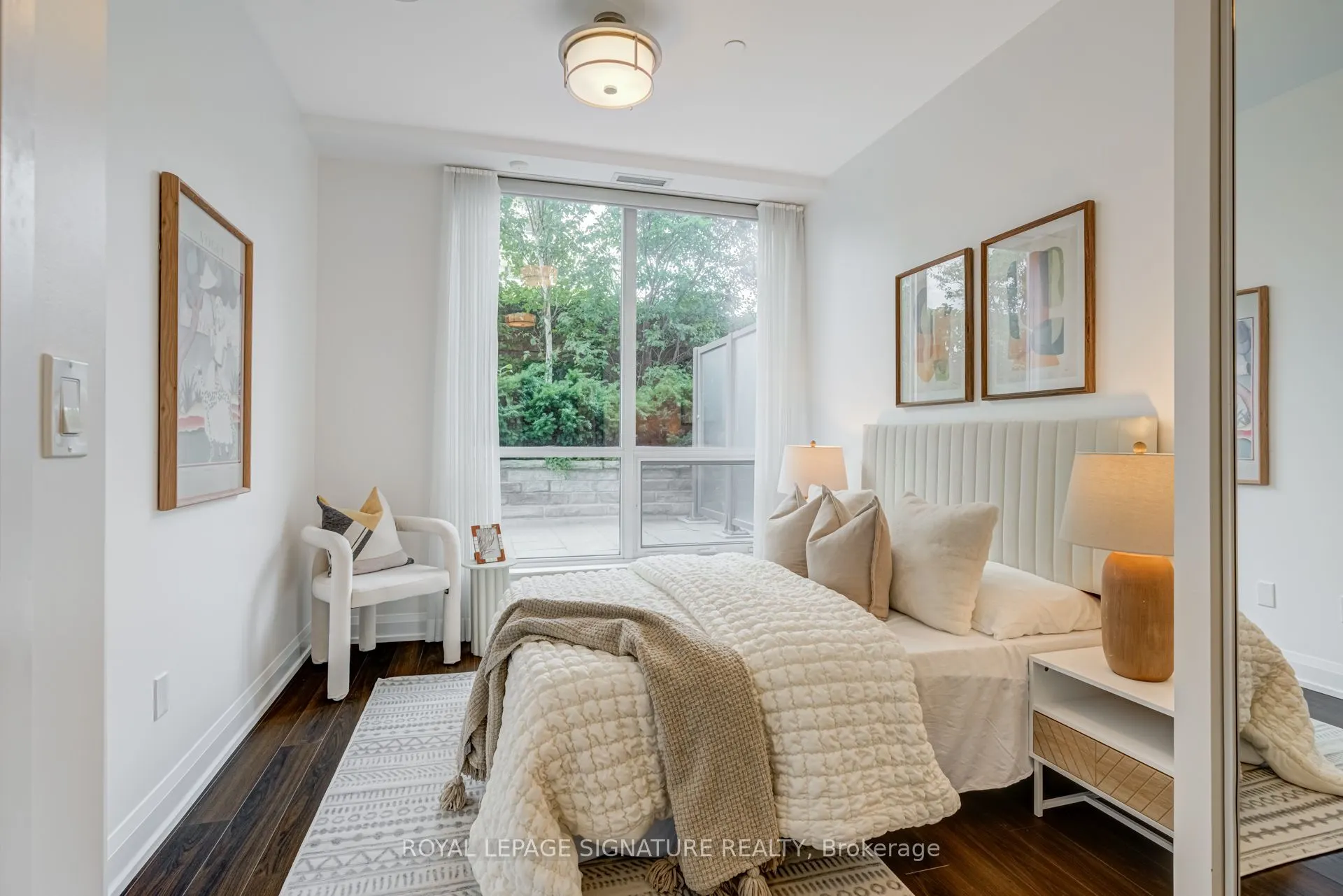 18 Graydon Hall Drive, #205