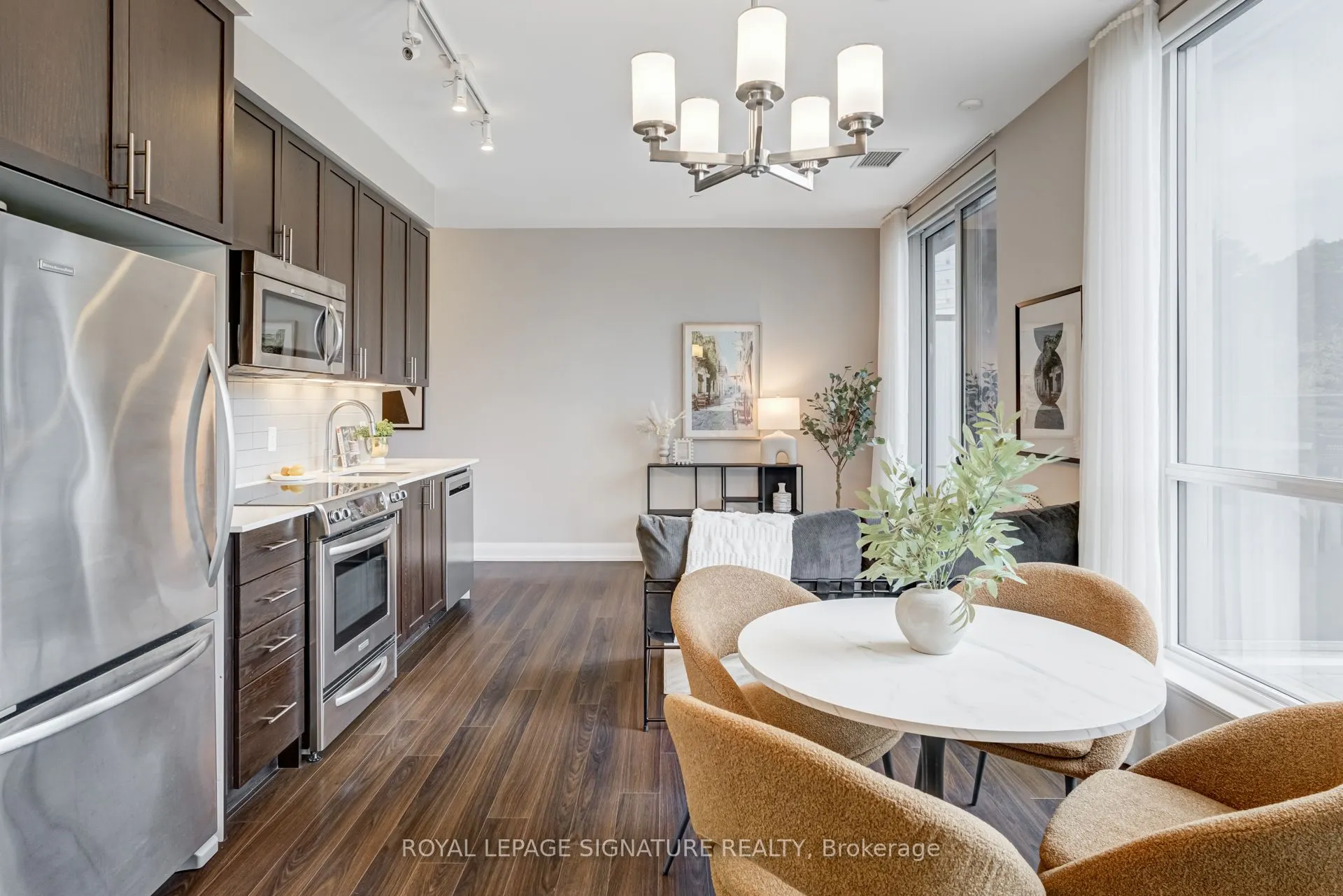 18 Graydon Hall Drive, #205
