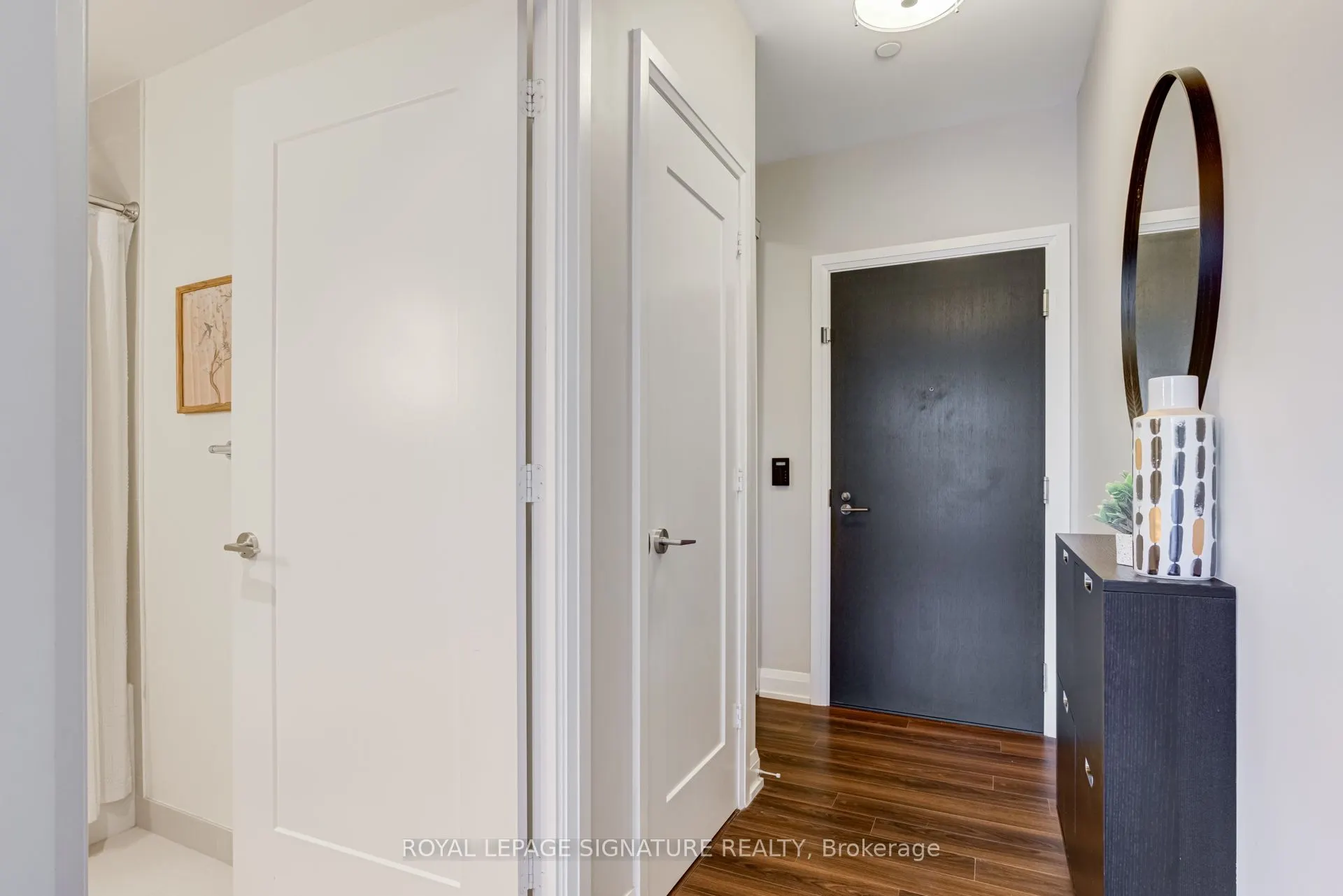 18 Graydon Hall Drive, #205