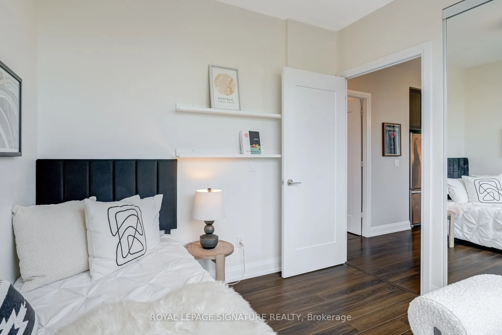 18 Graydon Hall Drive, #205